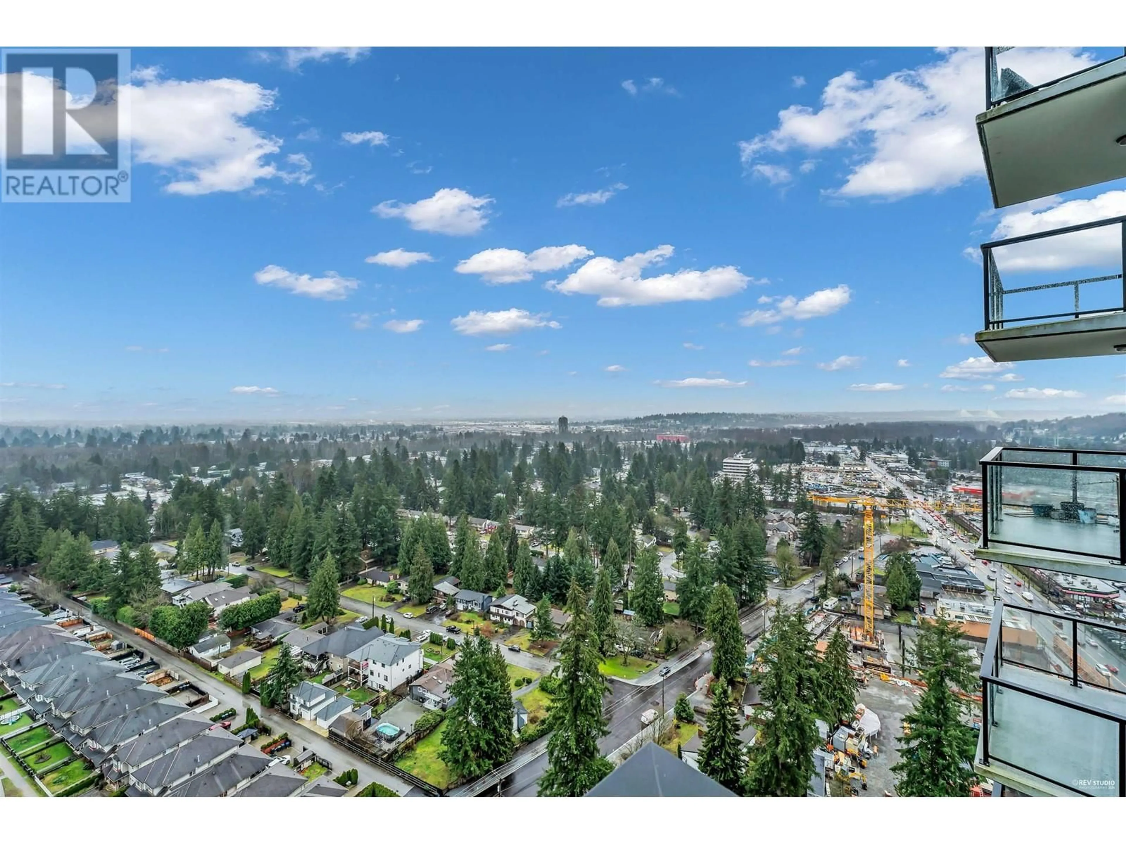 A pic from outside/outdoor area/front of a property/back of a property/a pic from drone, mountain view for 3202 3080 LINCOLN AVENUE, Coquitlam British Columbia V3B0L9