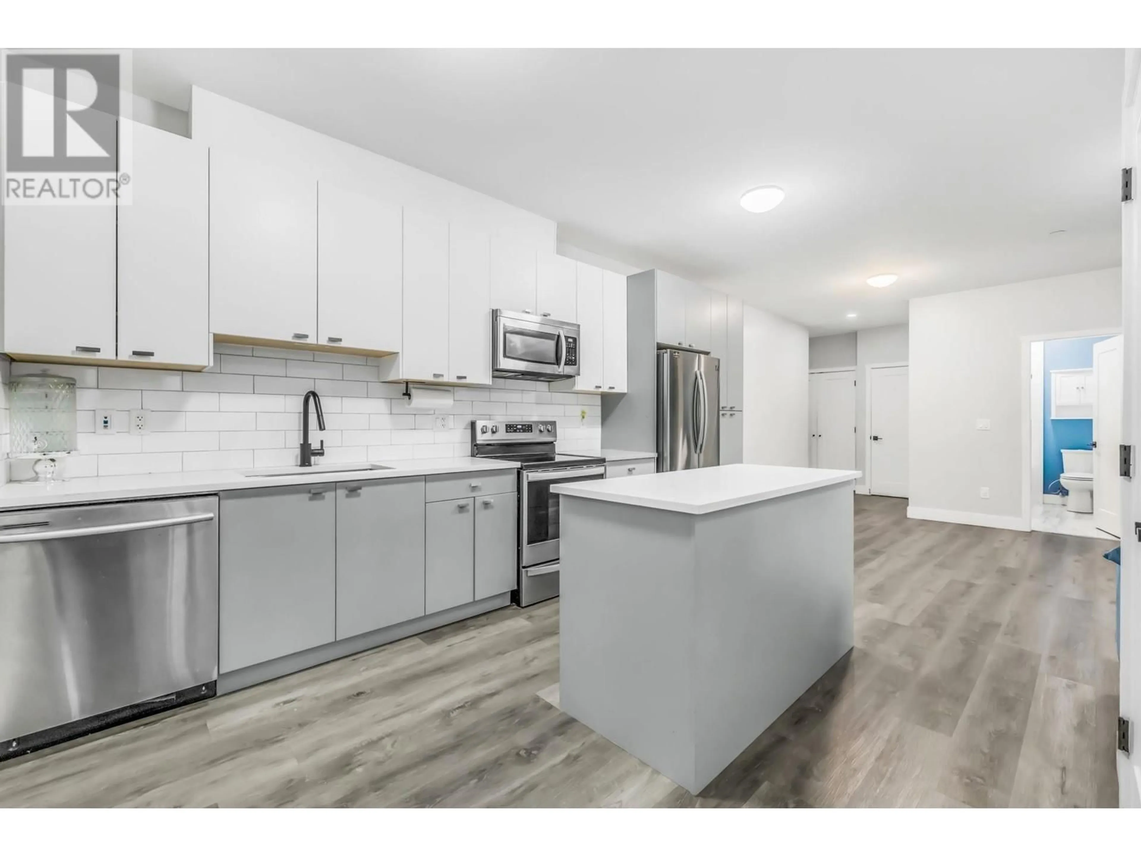 Open concept kitchen, unknown for 207 12320 222 STREET, Maple Ridge British Columbia V2X4K8