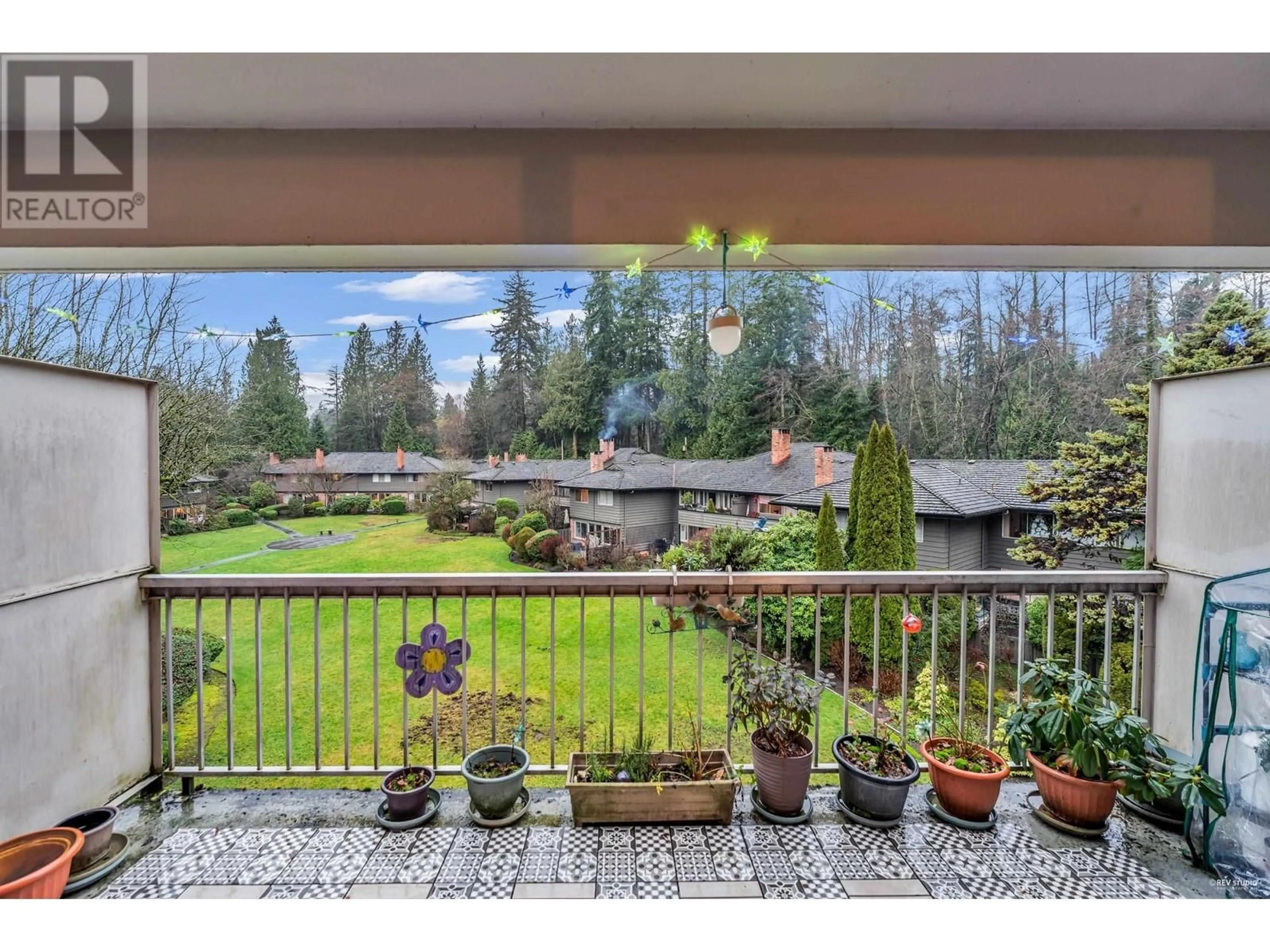 Patio, unknown for 1255 235 KEITH ROAD, West Vancouver British Columbia V7T1L5