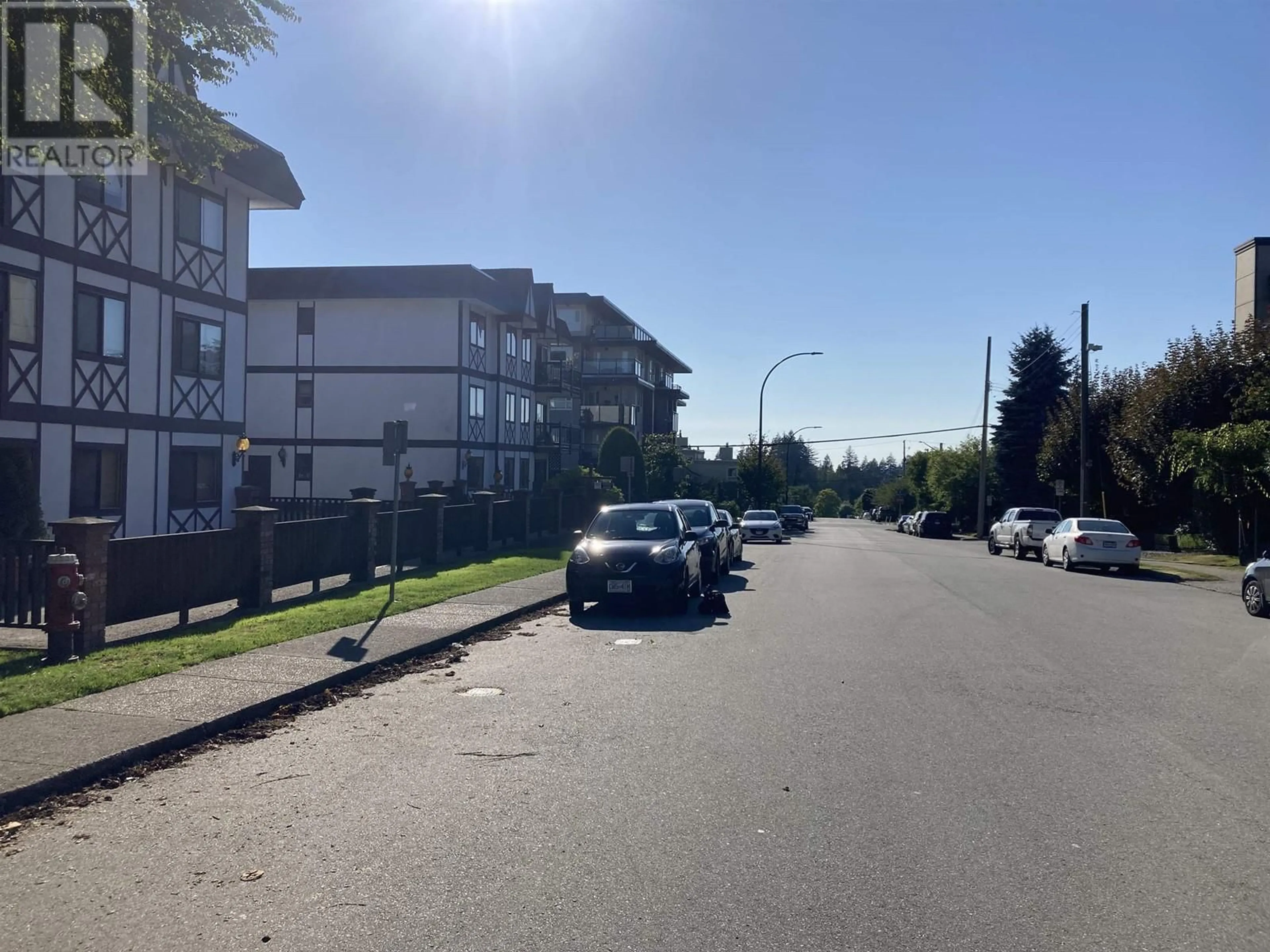 Parking for 103 145 W 18TH STREET, North Vancouver British Columbia V7M1W5