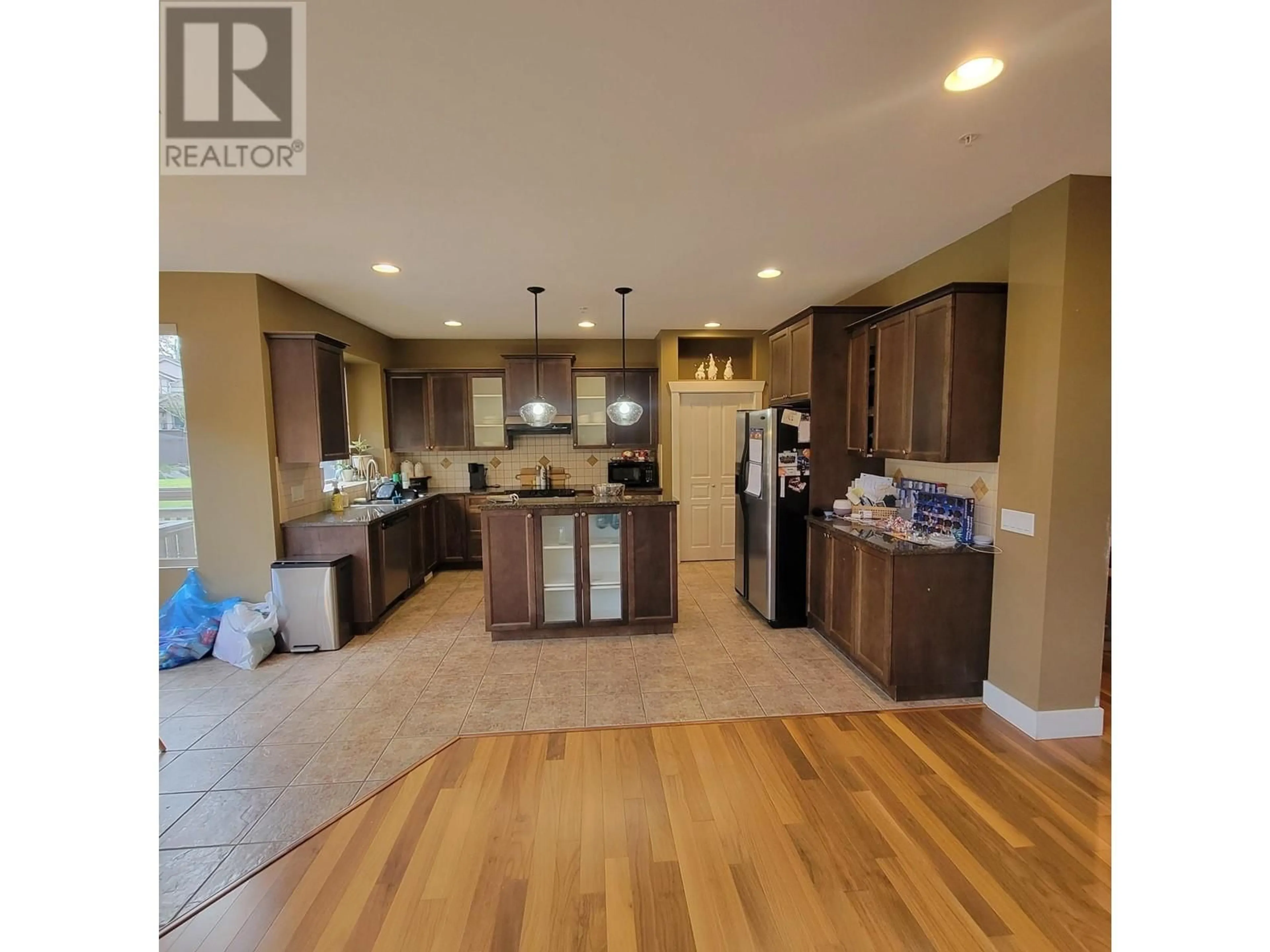 Open concept kitchen, unknown for 24756 MCCLURE DRIVE, Maple Ridge British Columbia V2W0A5