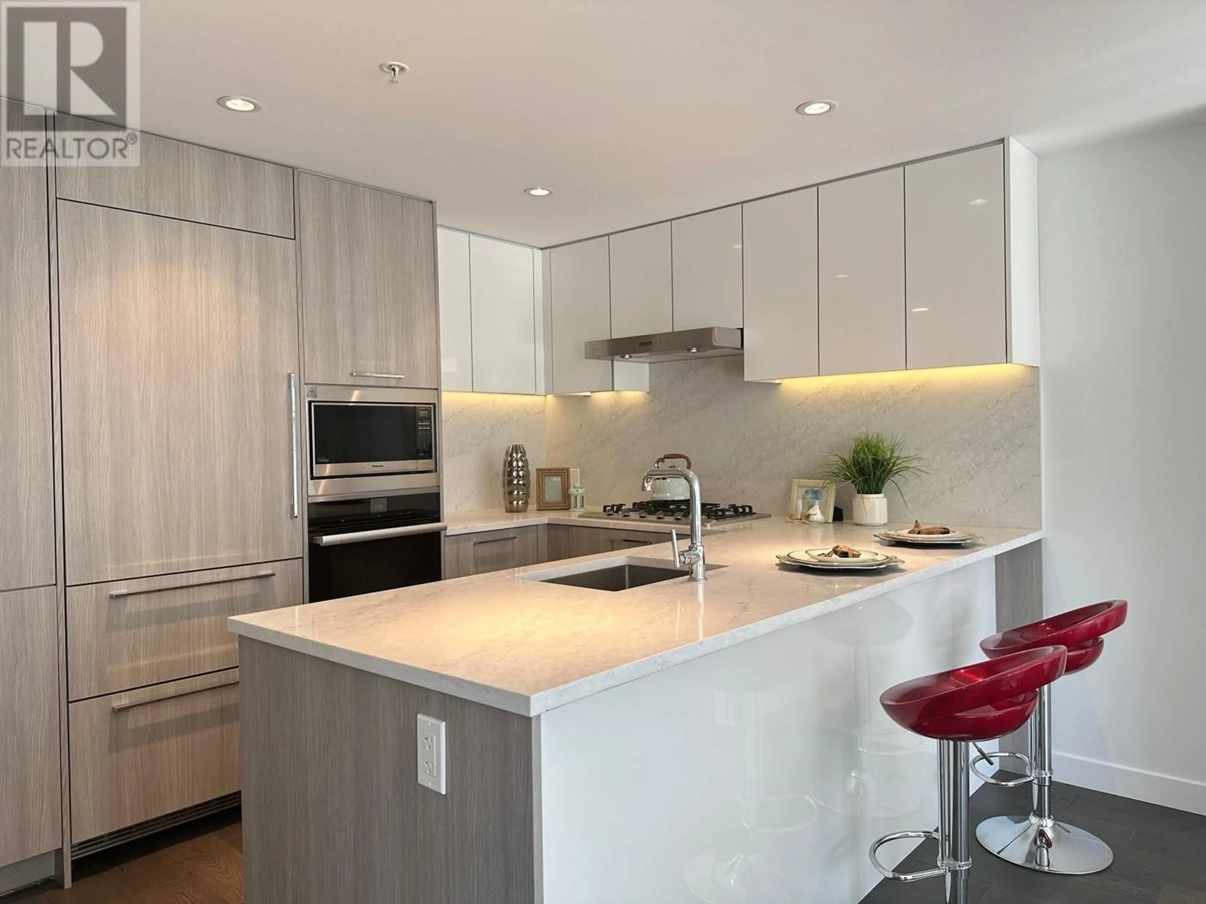 Contemporary kitchen, unknown for 608 3280 CORVETTE WAY, Richmond British Columbia V6X0T9