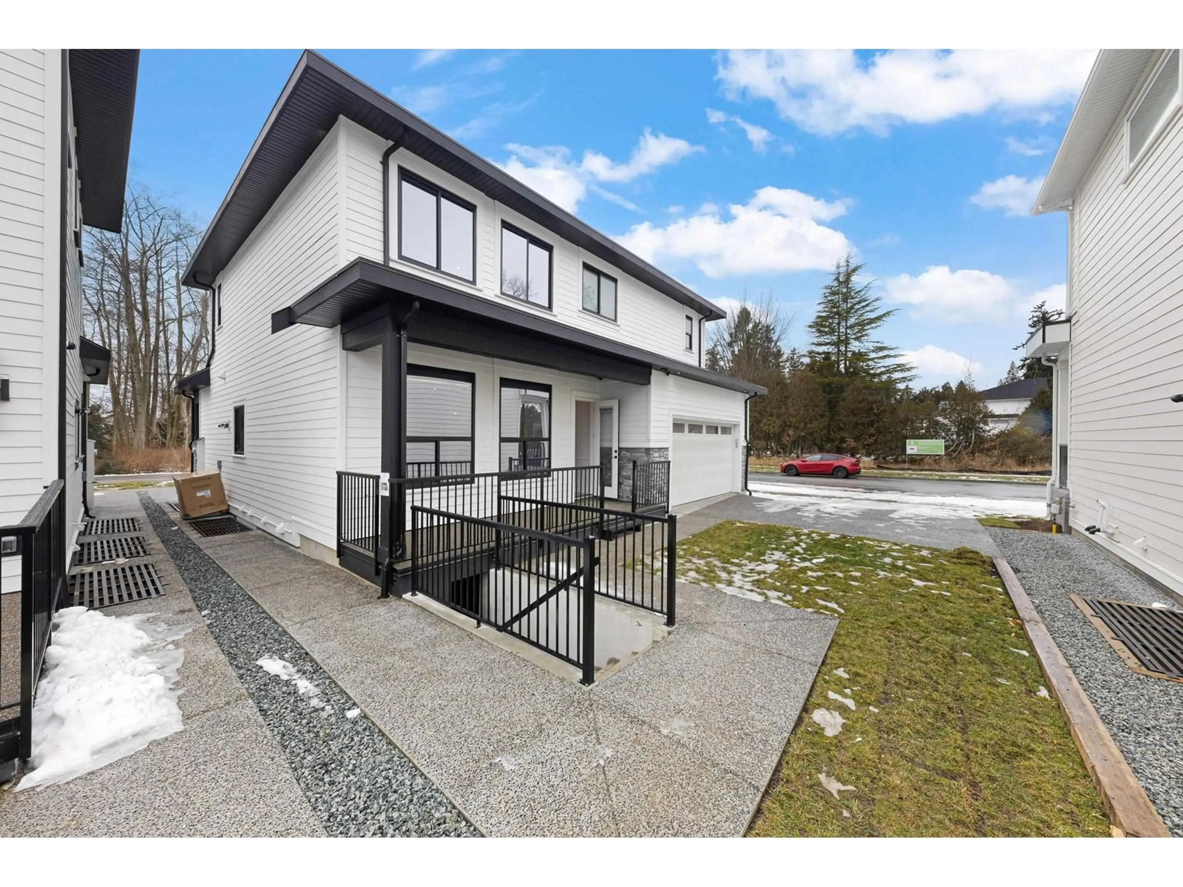 A pic from outside/outdoor area/front of a property/back of a property/a pic from drone, street for 96 171 STREET, Surrey British Columbia V3Z9P5