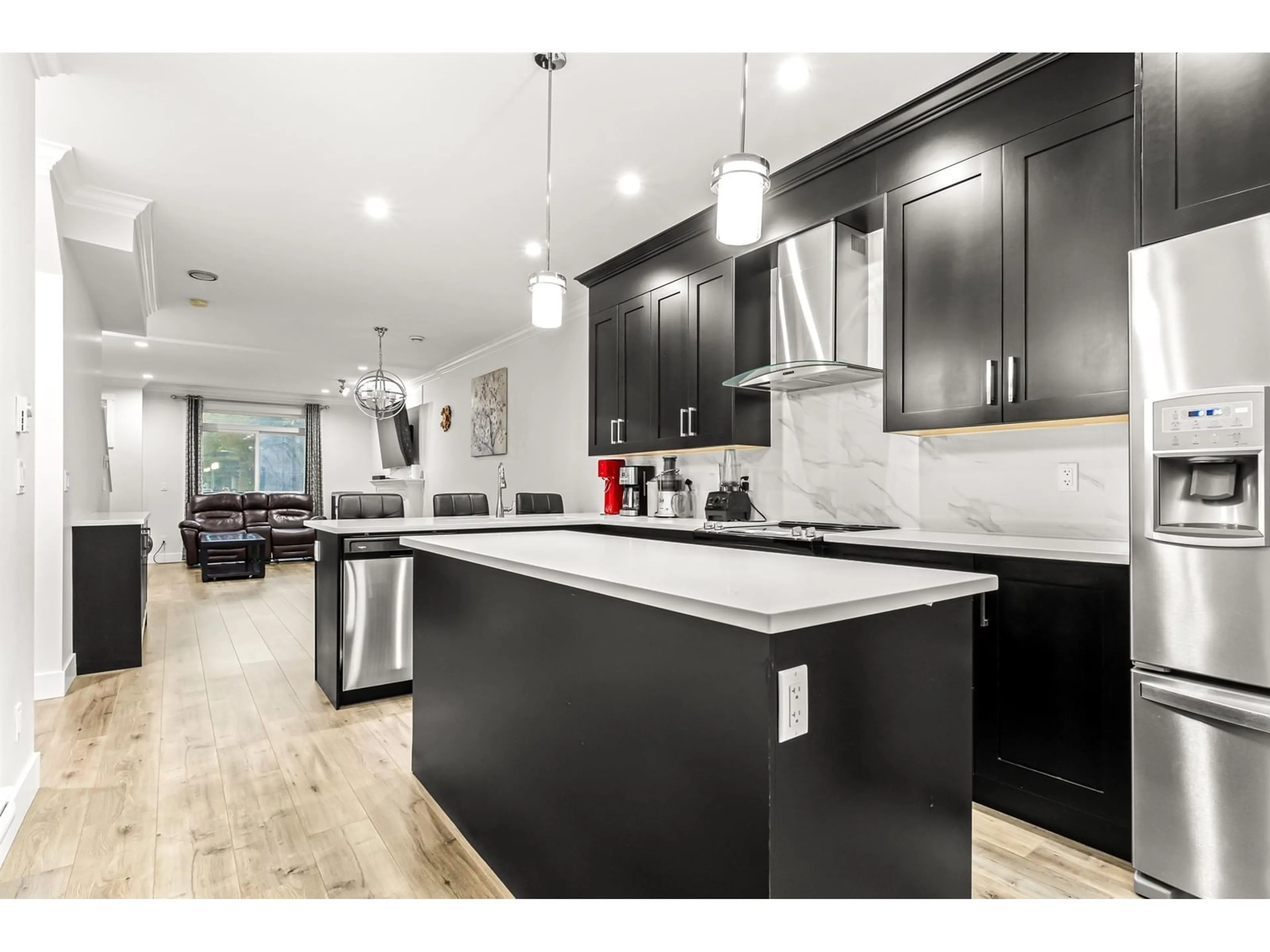 Open concept kitchen, unknown for 59 13898 64 AVENUE, Surrey British Columbia V3W1L6