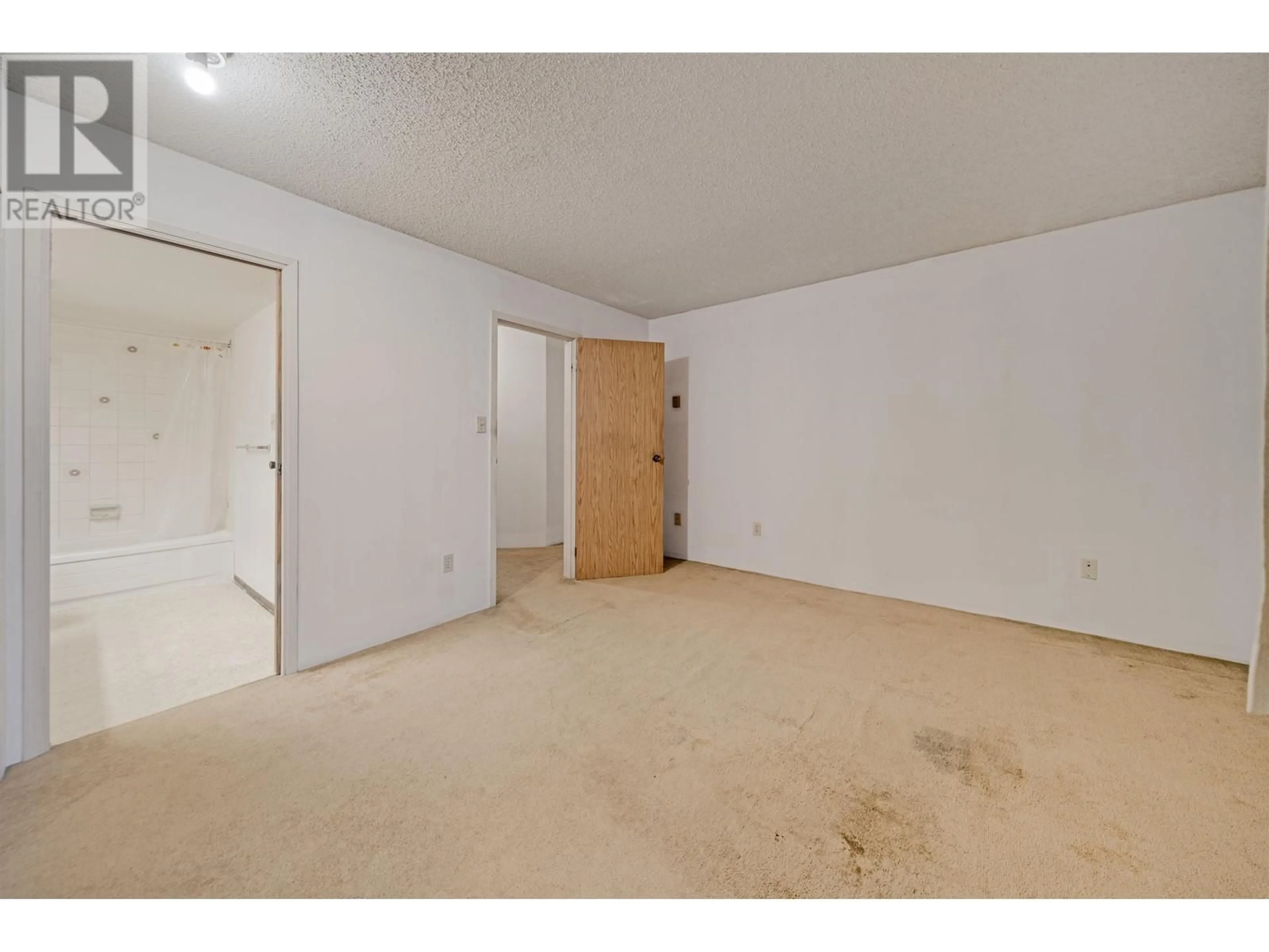 A pic of a room for 309 385 GINGER DRIVE, New Westminster British Columbia V3L5L6