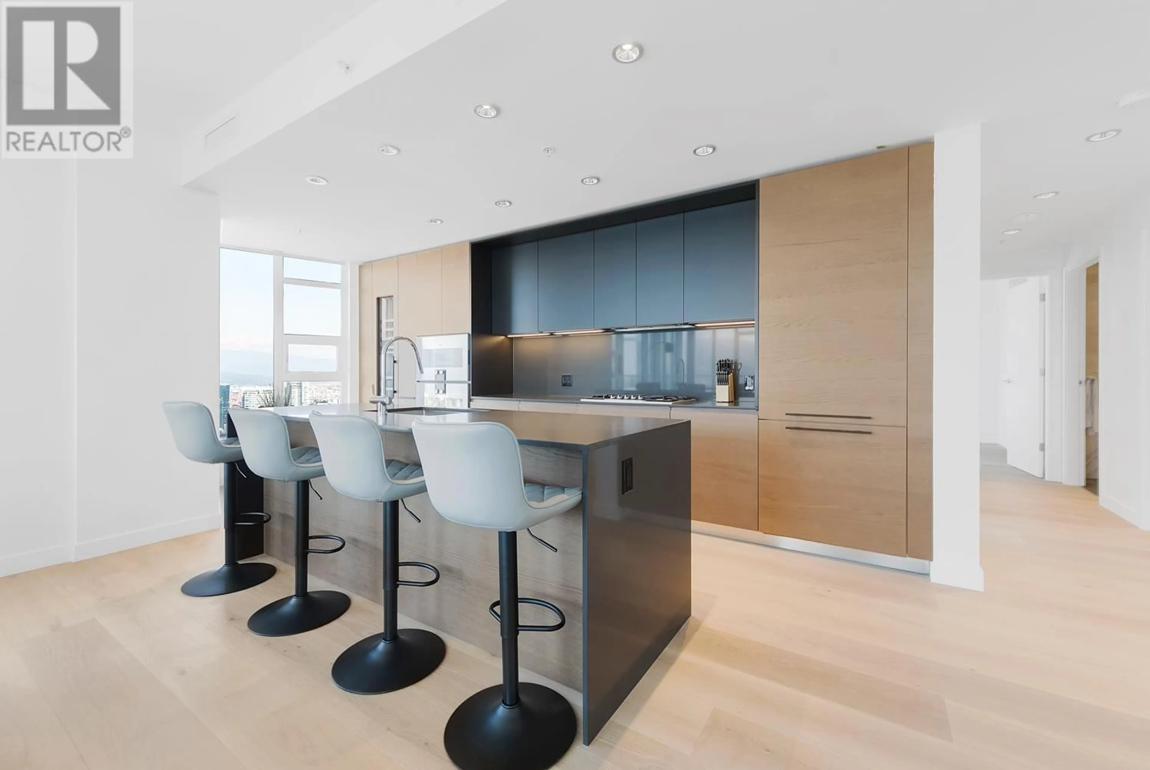 Contemporary kitchen, unknown for 5502 1289 HORNBY STREET, Vancouver British Columbia V6Z0G7