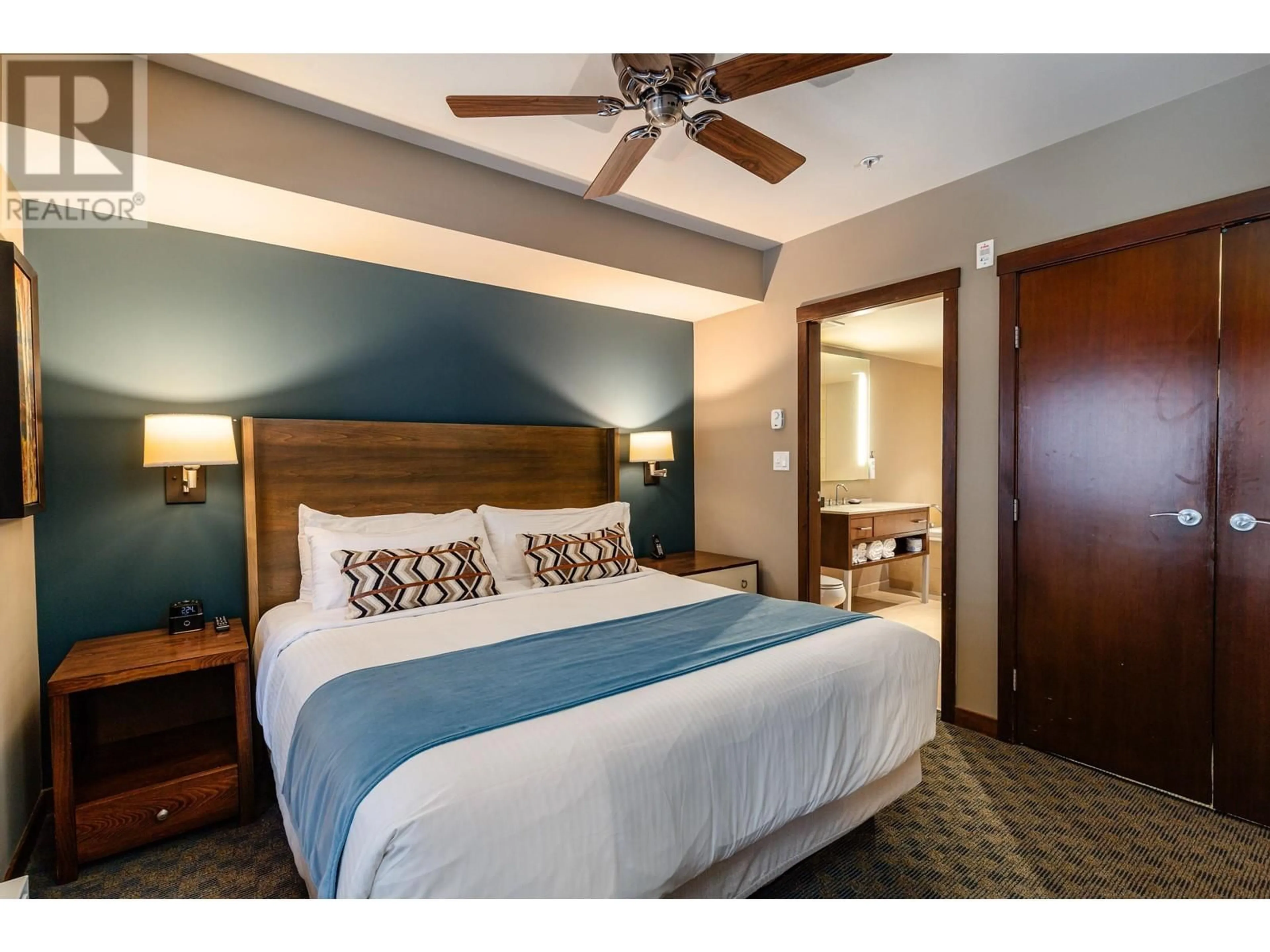 Bedroom with bed, unknown for 107A - 2020 LONDON LANE, Whistler British Columbia V8E0B6