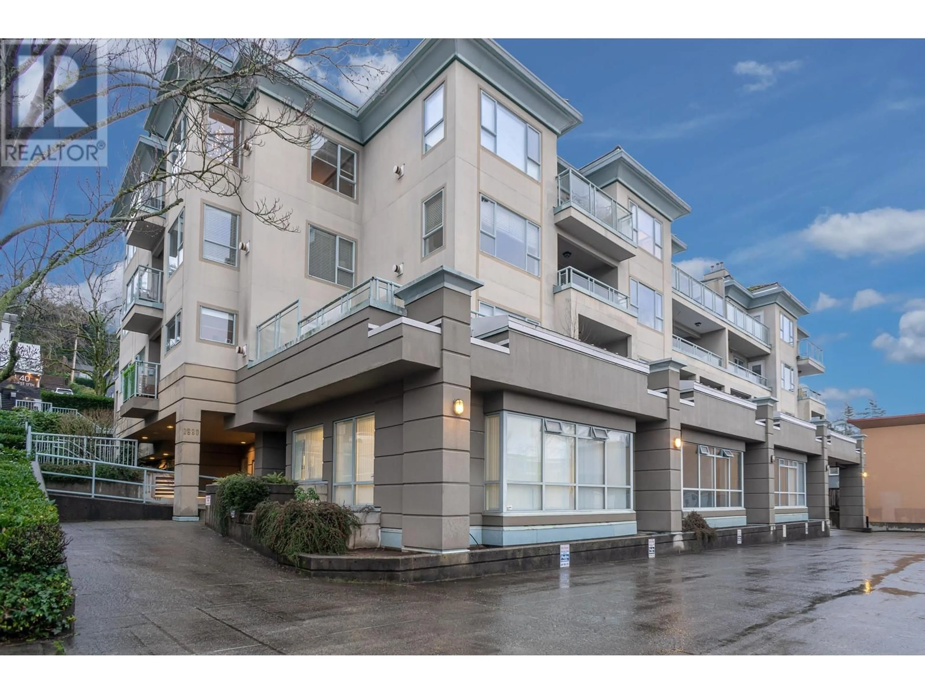 Unknown for 308 - 1085 17TH STREET, North Vancouver British Columbia V7P3R3