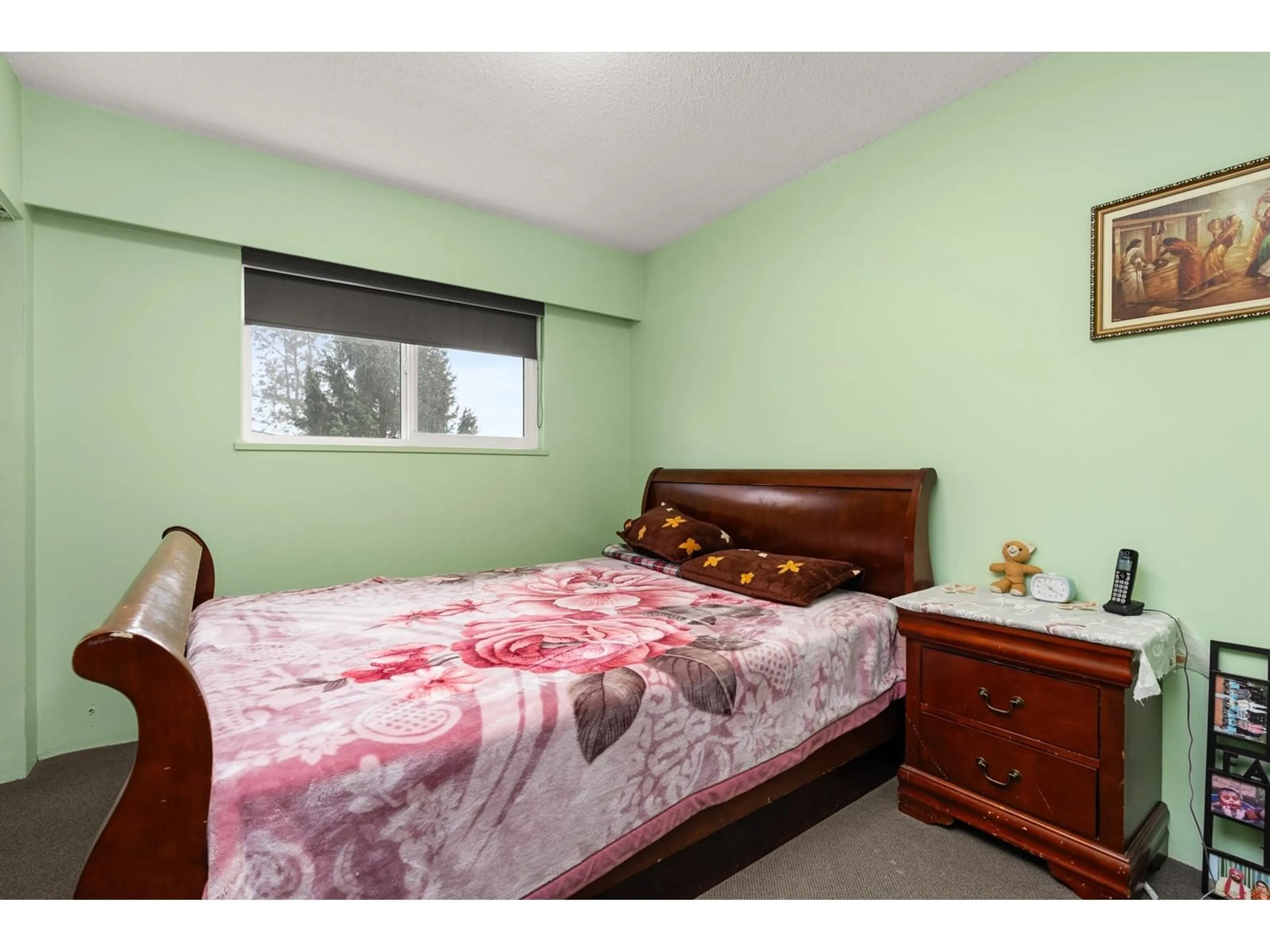 Bedroom with bed, wood/laminate floor for 6713 140 STREET, Surrey British Columbia V3W5J3