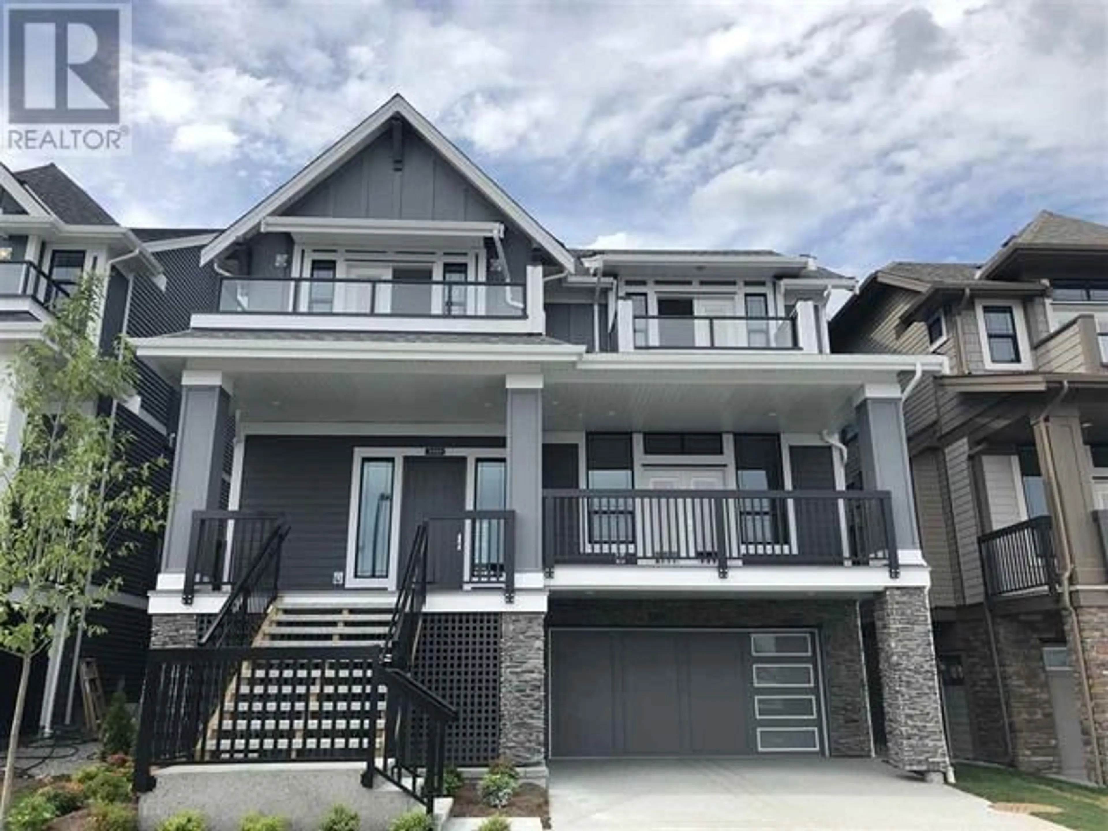 Home with vinyl exterior material, street for 3575 SHEFFIELD AVENUE, Coquitlam British Columbia V3E0M4