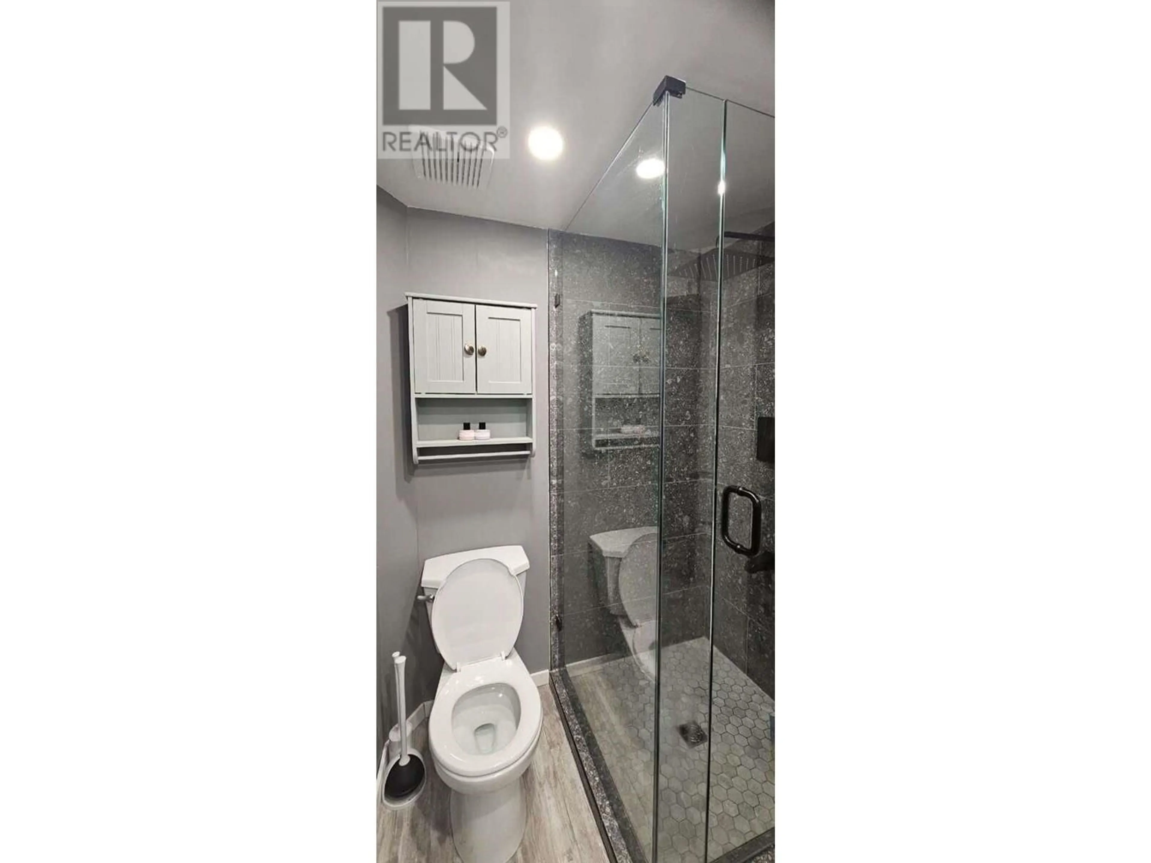 Contemporary bathroom, ceramic/tile floor for 2957 BRITANNIA CRESCENT, Port Coquitlam British Columbia V3B4V5