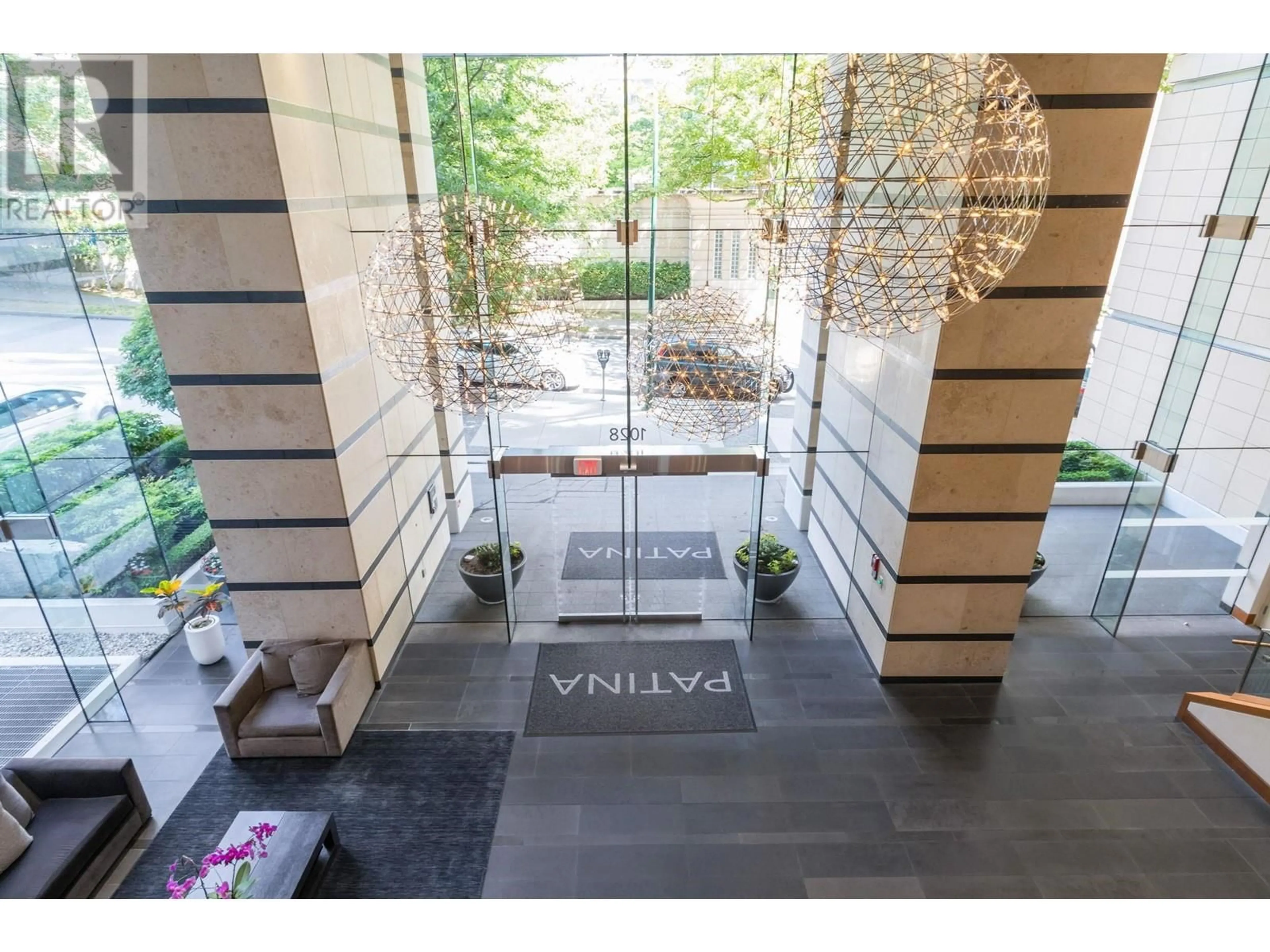 Indoor foyer for 2108 1028 BARCLAY STREET, Vancouver British Columbia V6E0B1