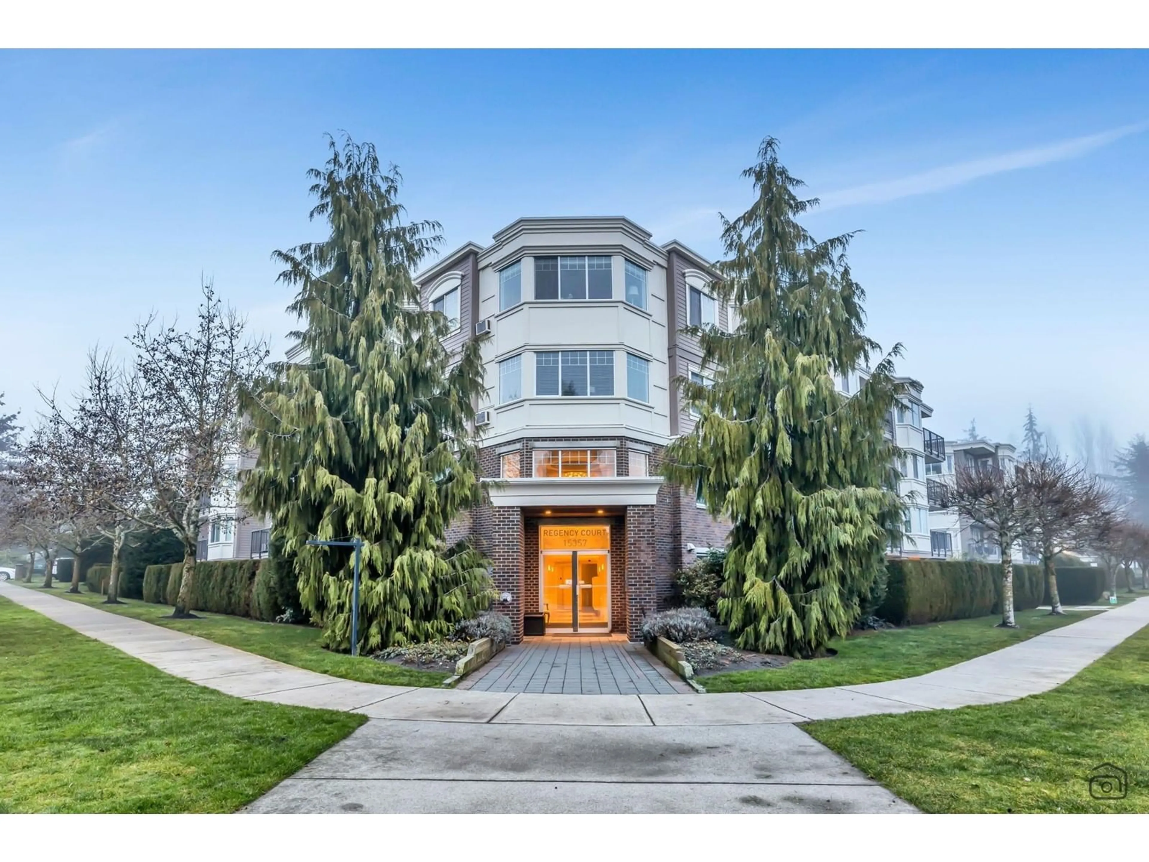 Unknown for 205 - 15357 ROPER, White Rock British Columbia V4B2G2