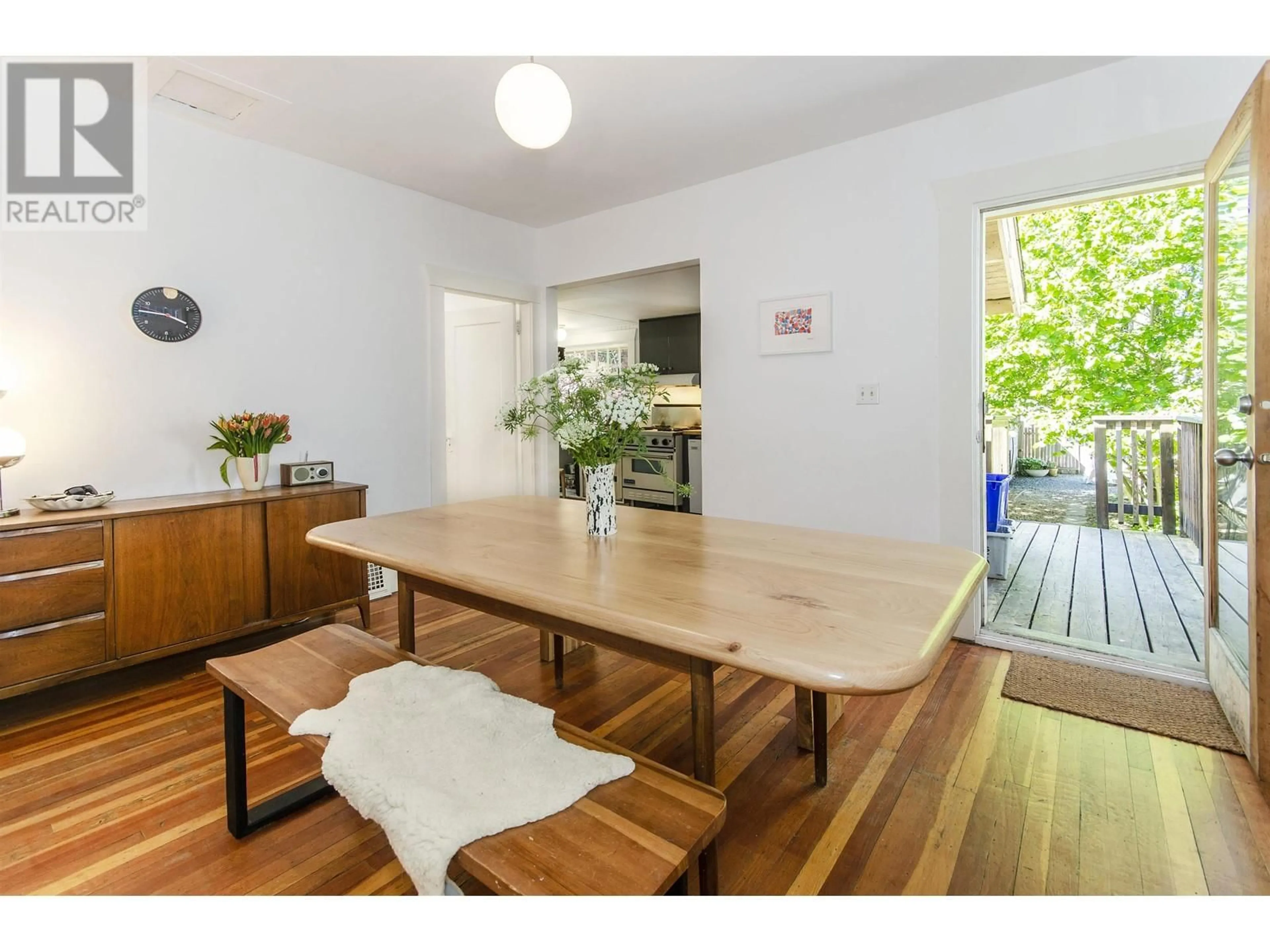 Dining room, wood/laminate floor for 1263 E 23RD AVENUE, Vancouver British Columbia V5V1Y9