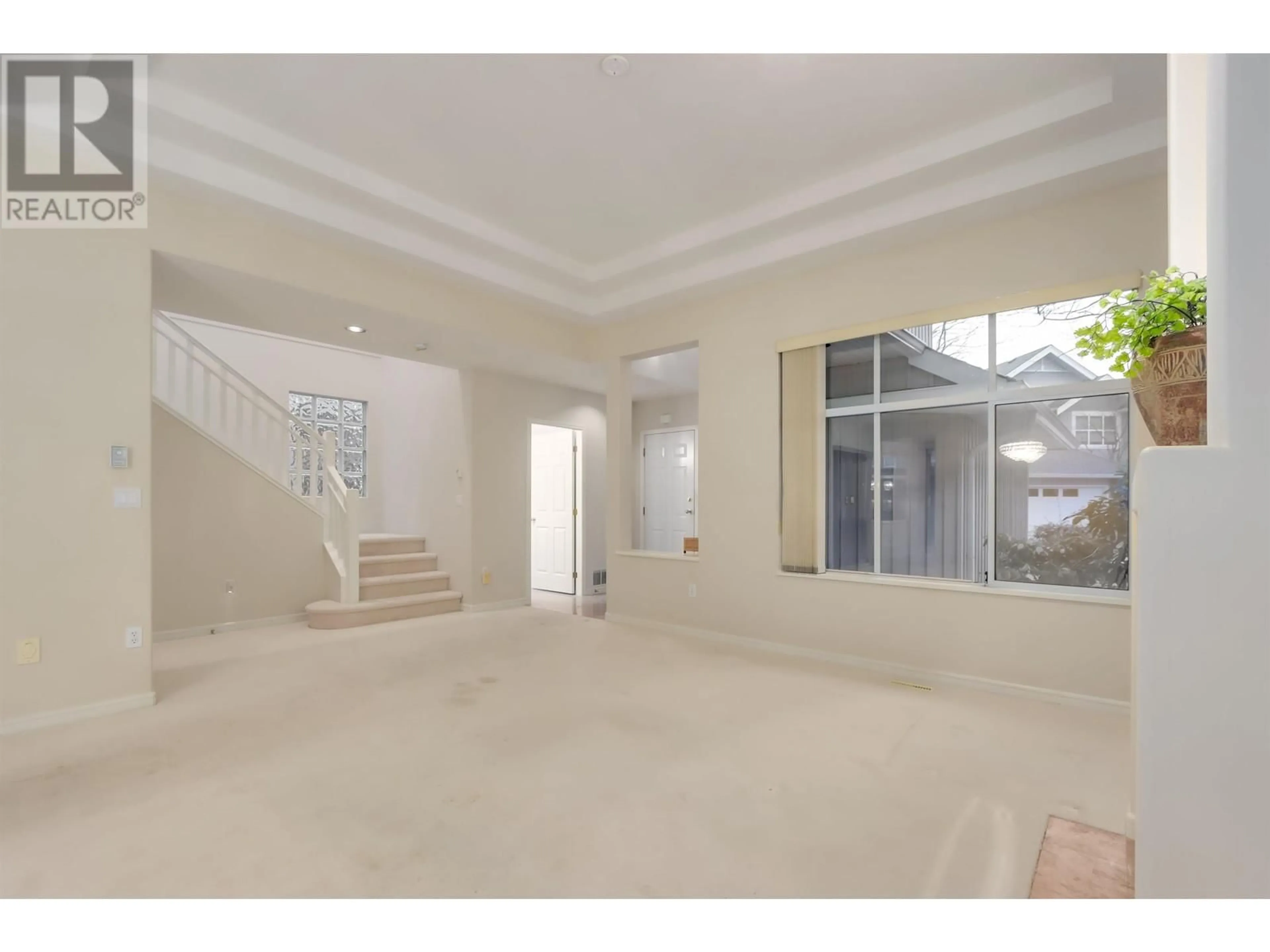 Indoor foyer for 43 - 3555 WESTMINSTER HIGHWAY, Richmond British Columbia V7C5P6
