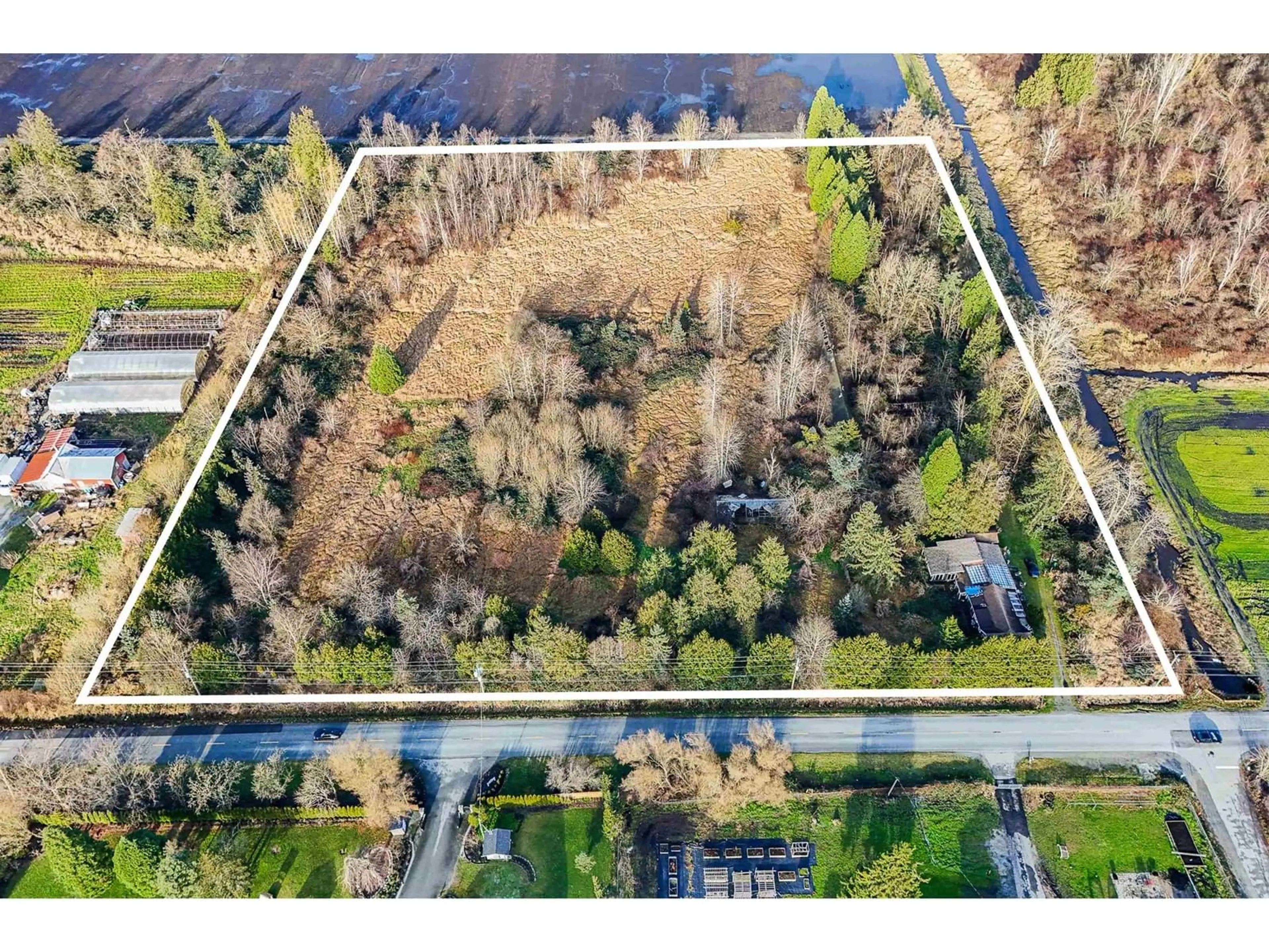 A pic from outside/outdoor area/front of a property/back of a property/a pic from drone, street for 17985 40 AVENUE, Surrey British Columbia V3Z1C5