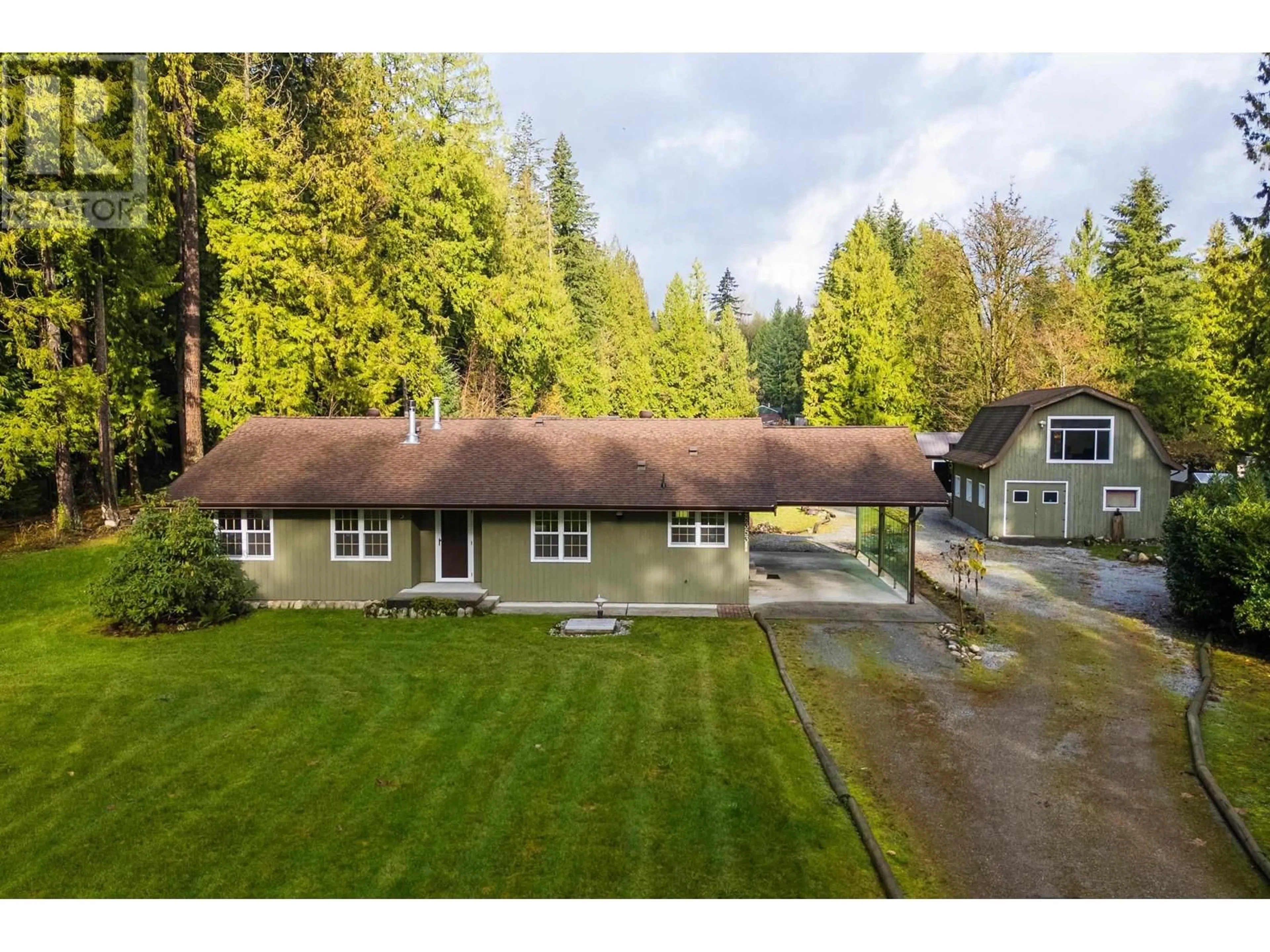 A pic from outside/outdoor area/front of a property/back of a property/a pic from drone, unknown for 28353 96 AVENUE, Maple Ridge British Columbia V2W1L2