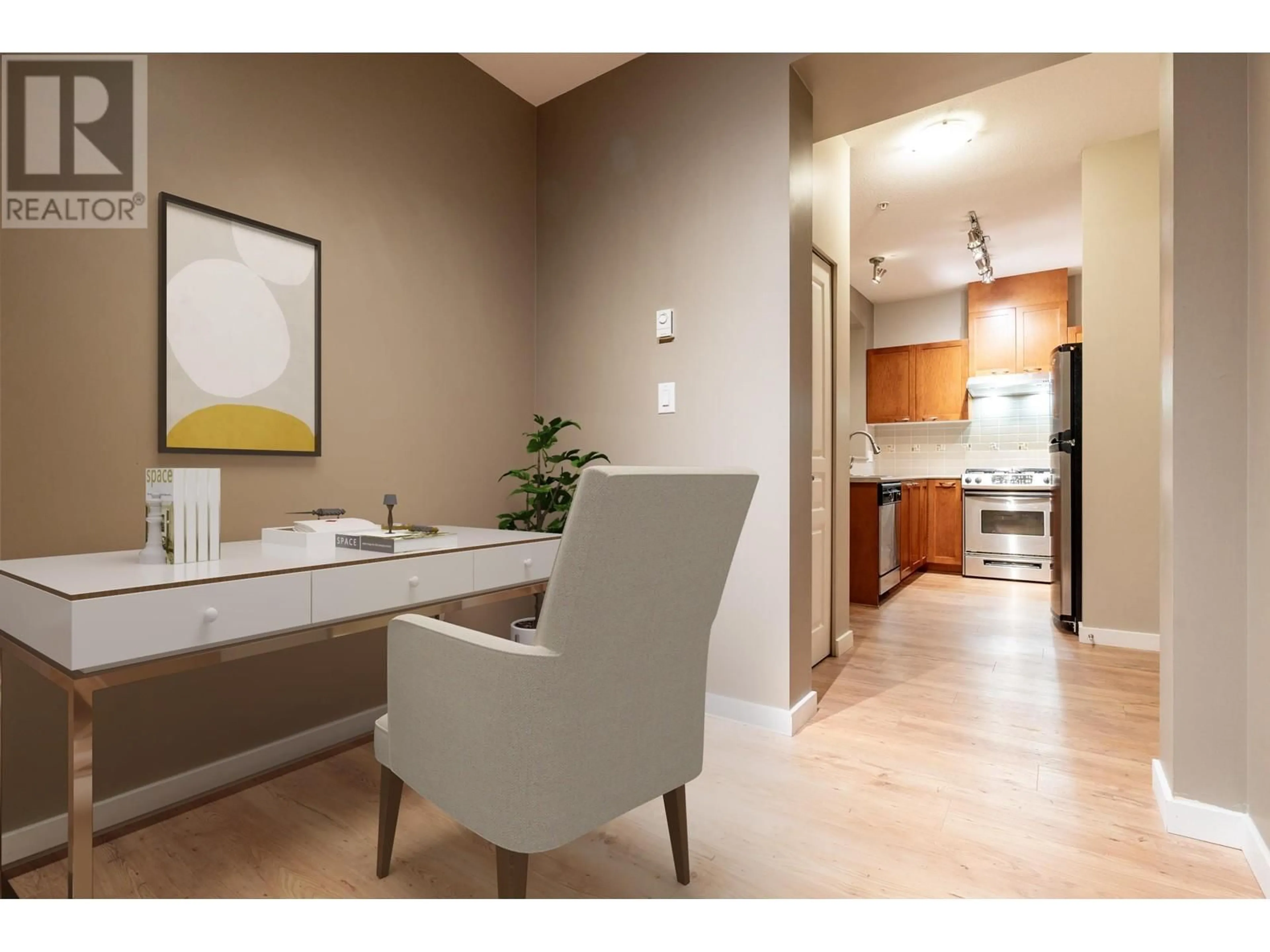 Contemporary bathroom, ceramic/tile floor for 217 2969 WHISPER WAY, Coquitlam British Columbia V3E3S8