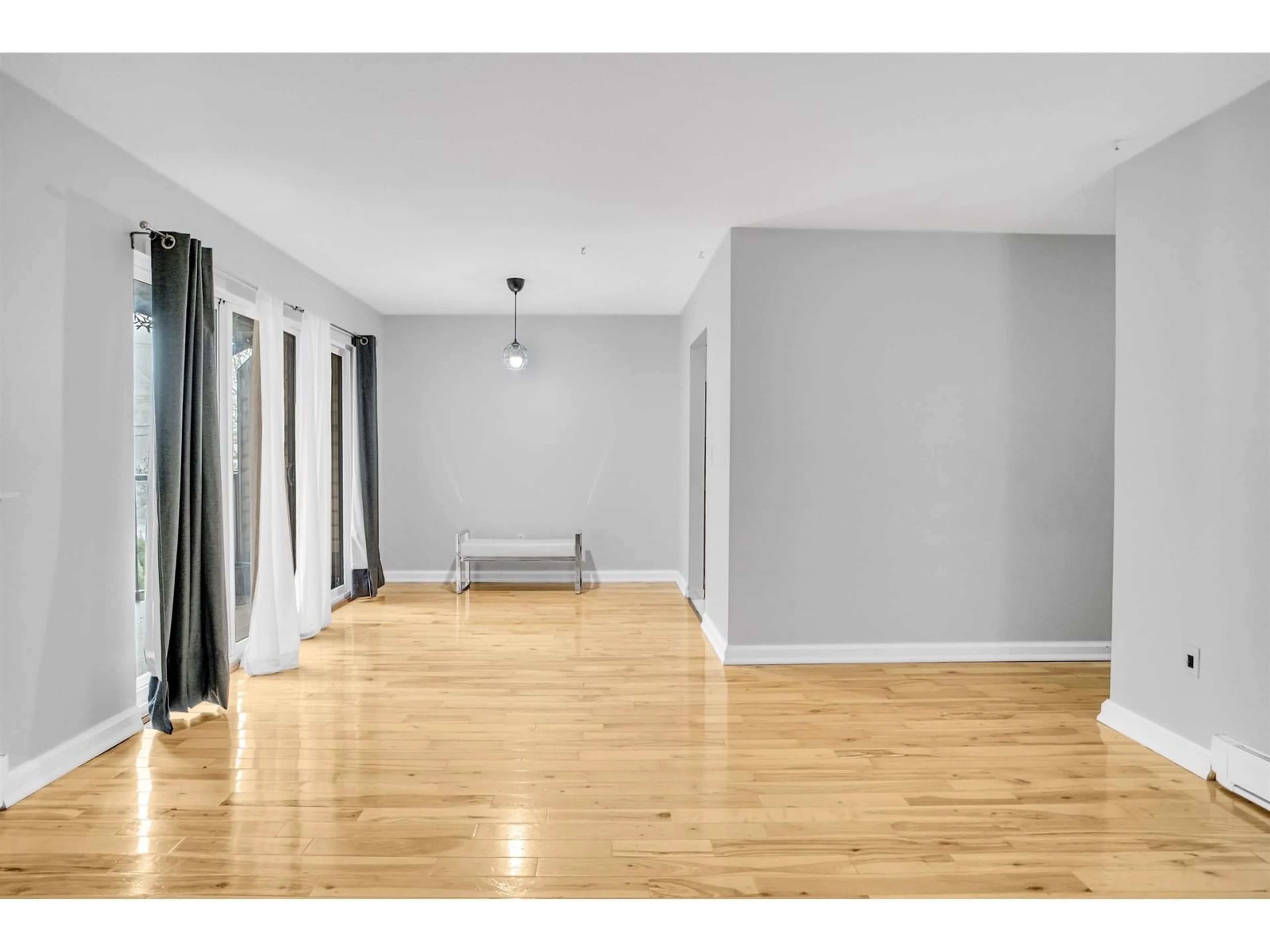 A pic of a room for 205 - 5191 203, Langley British Columbia V3A1V6