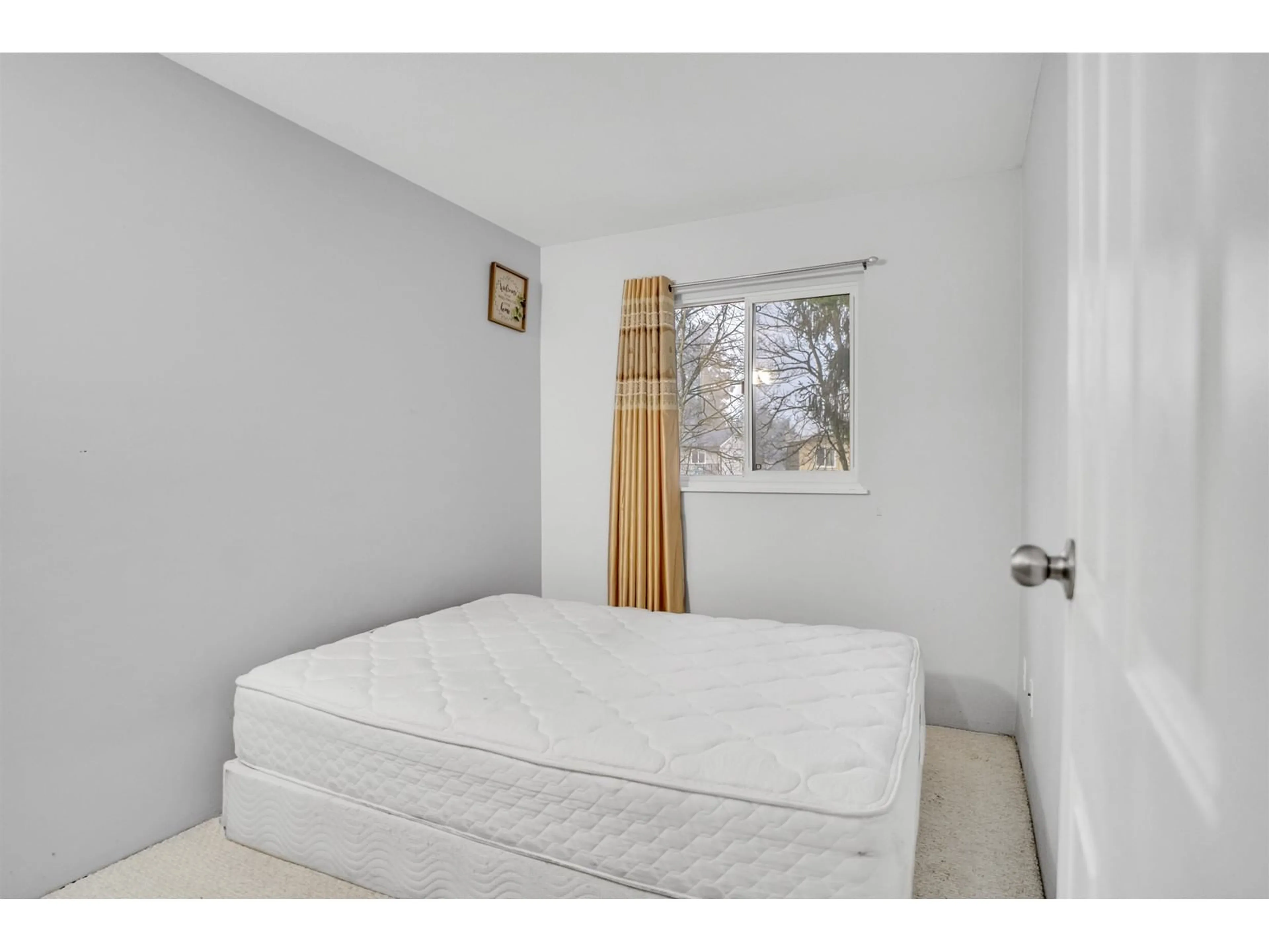 Bedroom with bed, unknown for 205 5191 203 STREET, Langley British Columbia V3A1V6