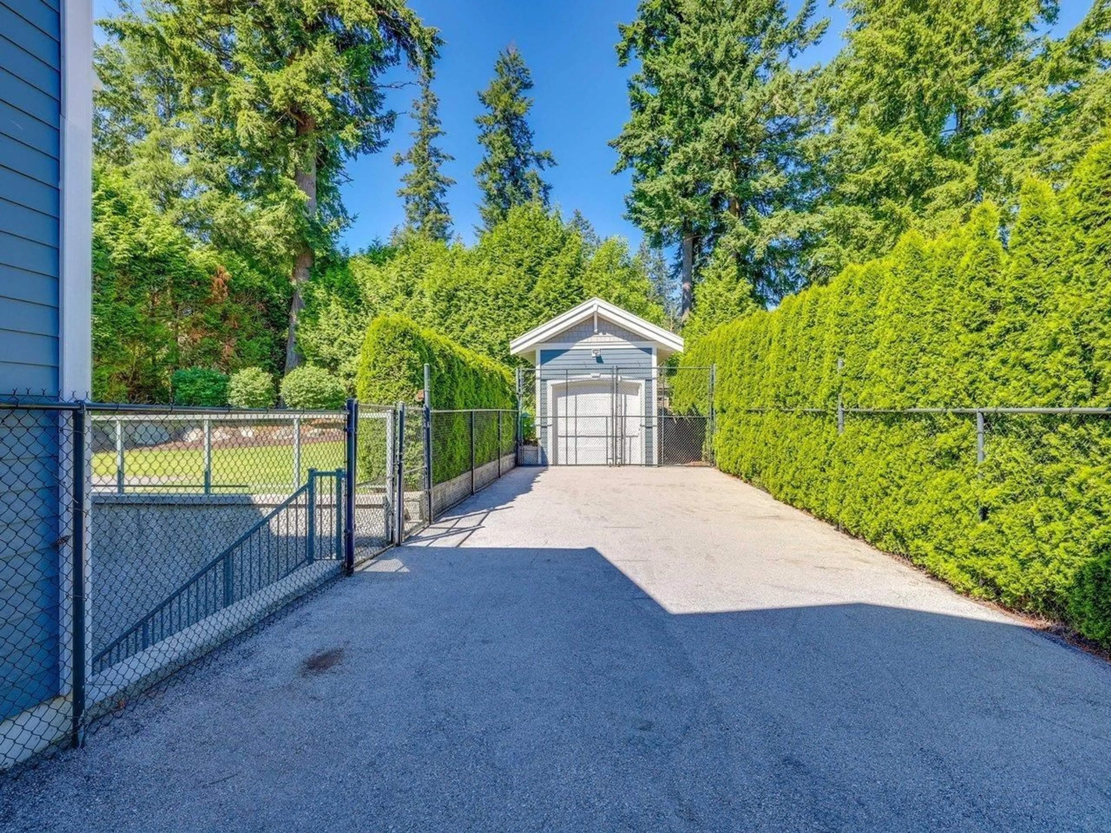 A pic from outside/outdoor area/front of a property/back of a property/a pic from drone, street for 2071 136A STREET, Surrey British Columbia V4A9V7