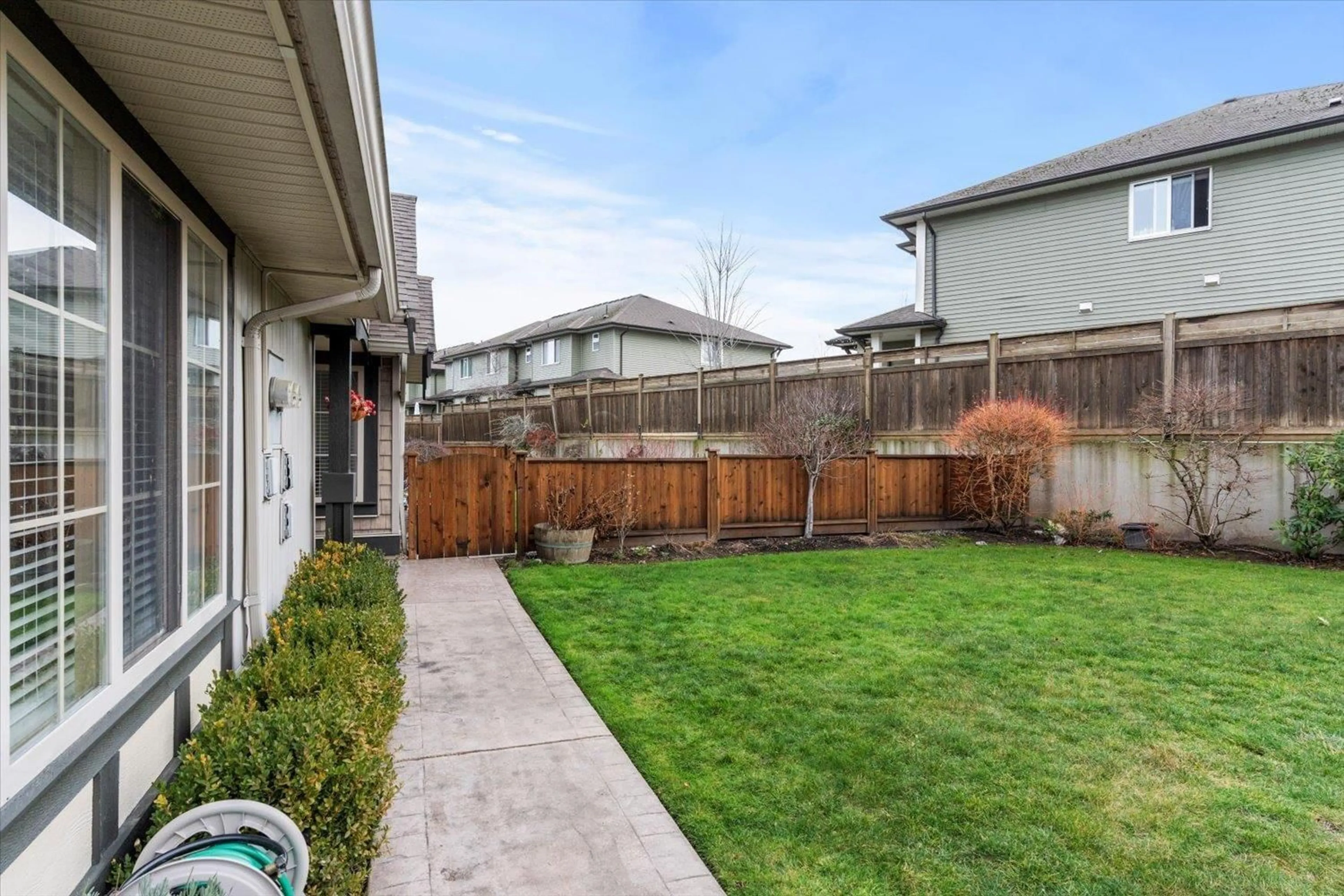 Patio, street for 86 6449 BLACKWOOD LANE|Sardis South, Chilliwack British Columbia V2R5X5