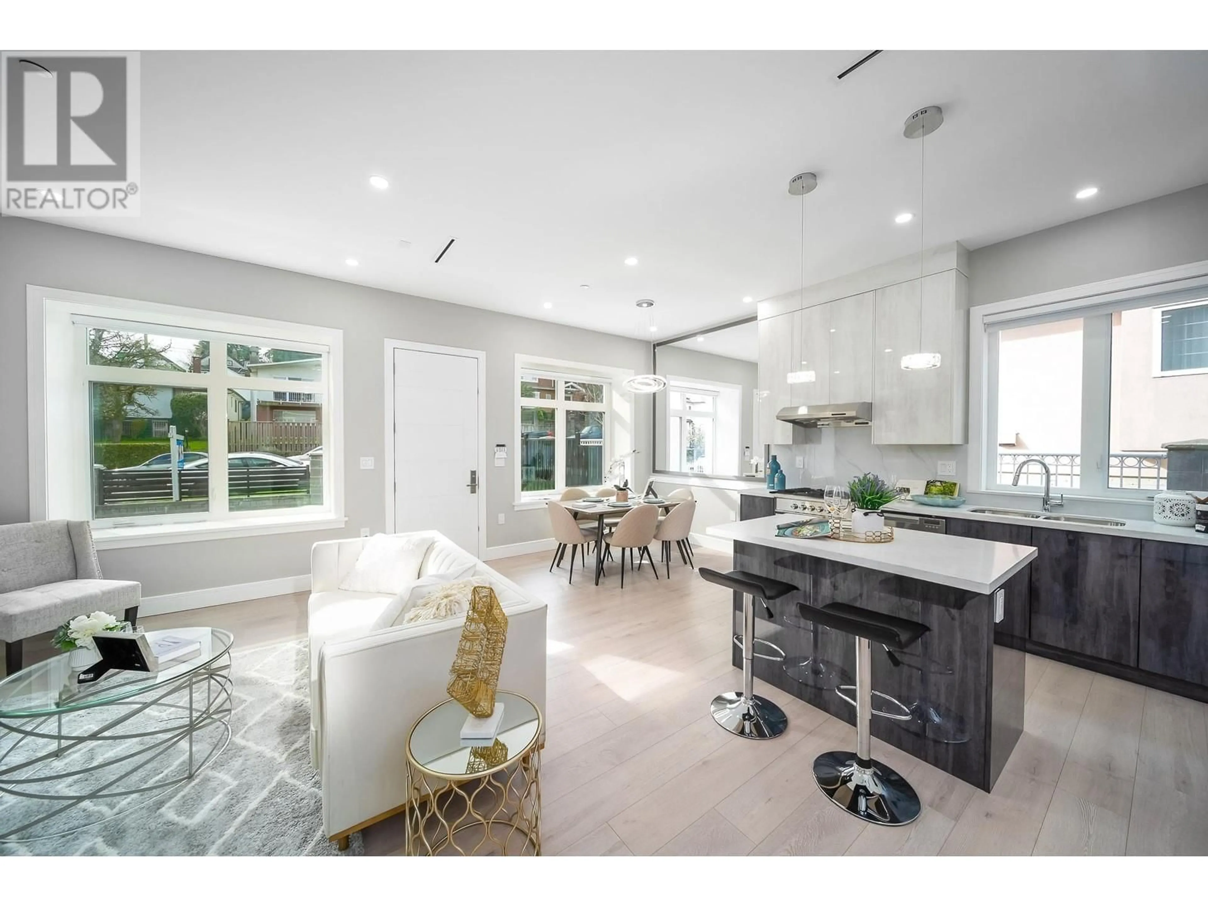 Open concept kitchen, ceramic/tile floor for 5352 LANARK STREET, Vancouver British Columbia V5P2Y1