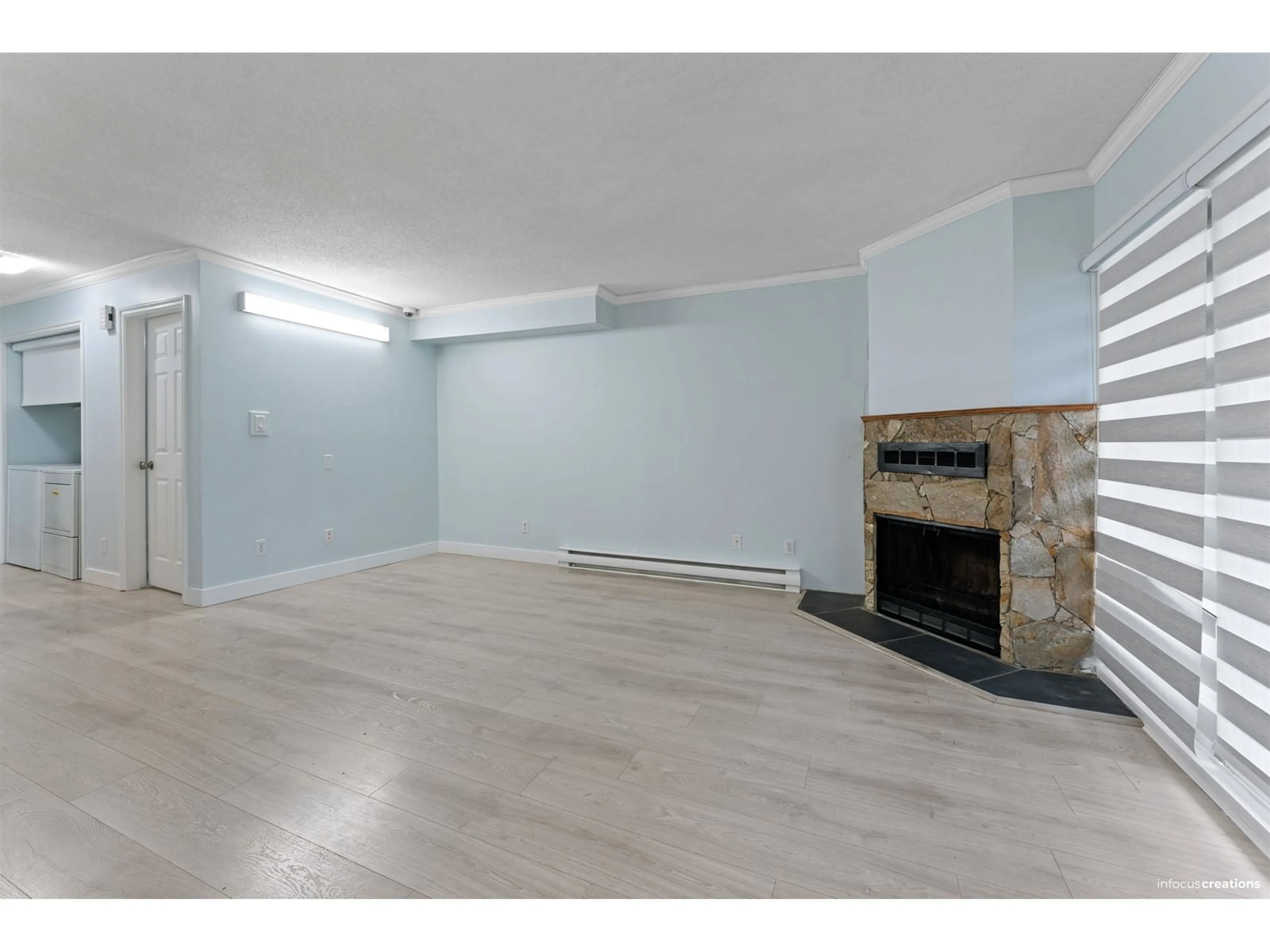 A pic of a room for 103 7150 133 STREET, Surrey British Columbia V3W7Z7