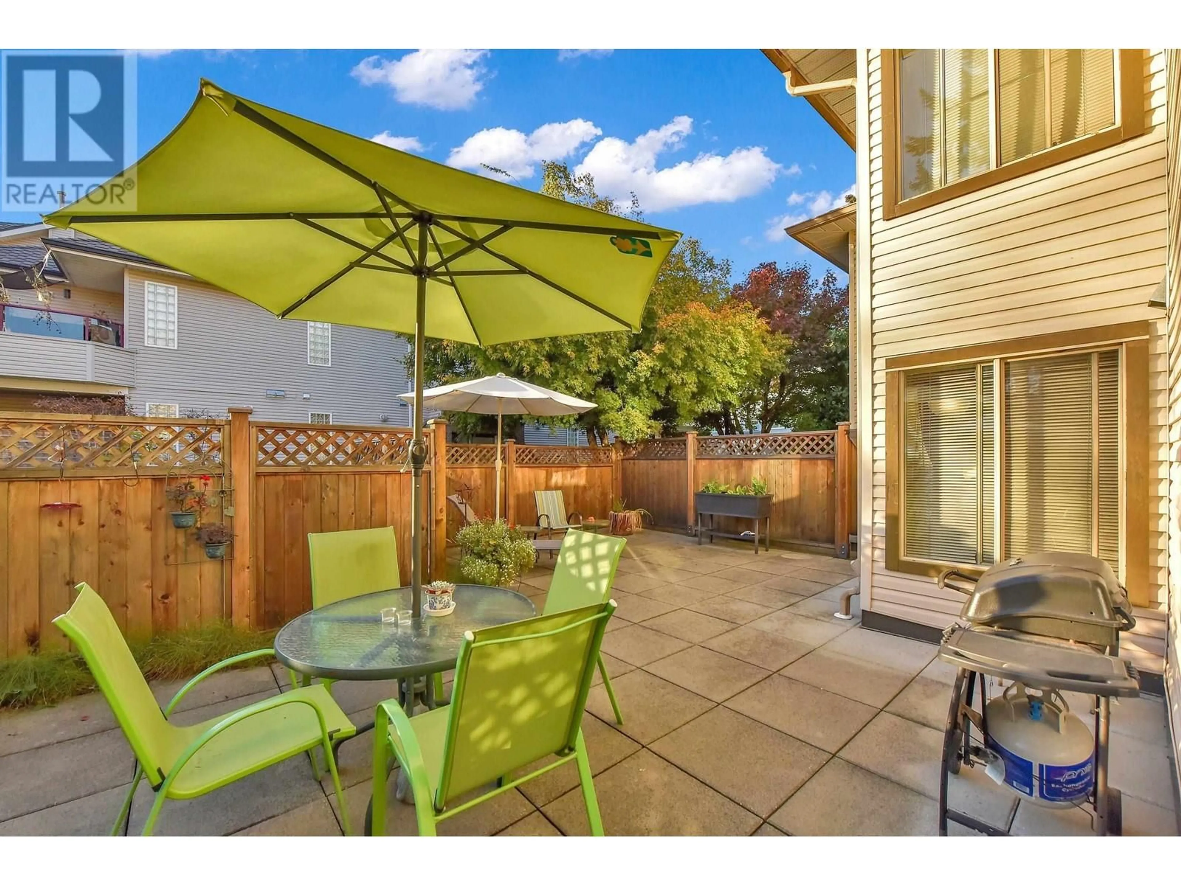 Patio, street for 110 1955 SUFFOLK AVENUE, Port Coquitlam British Columbia V3B1H3