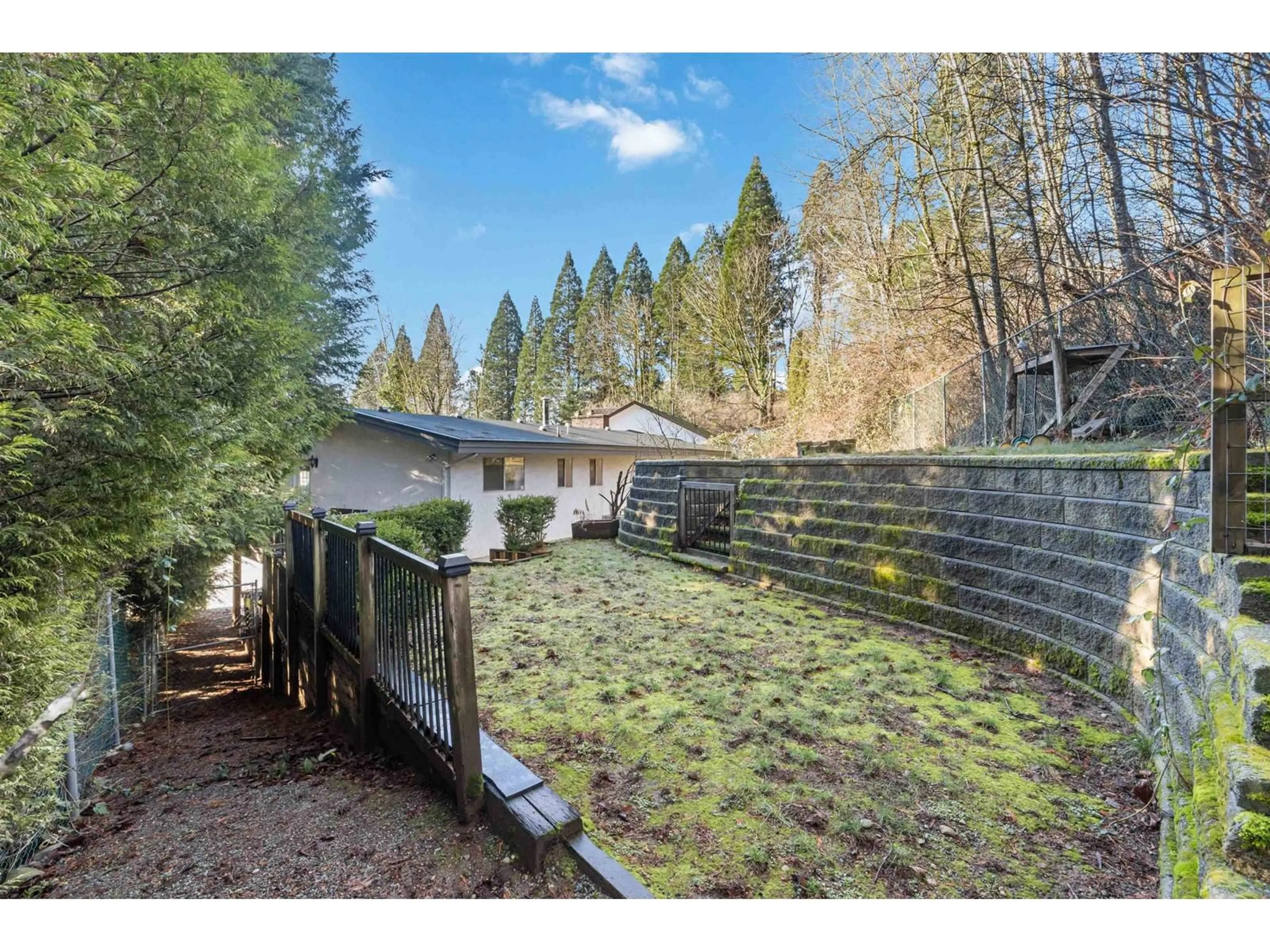 A pic from outside/outdoor area/front of a property/back of a property/a pic from drone, forest/trees view for 2436 MIDAS STREET, Abbotsford British Columbia V2S4R3