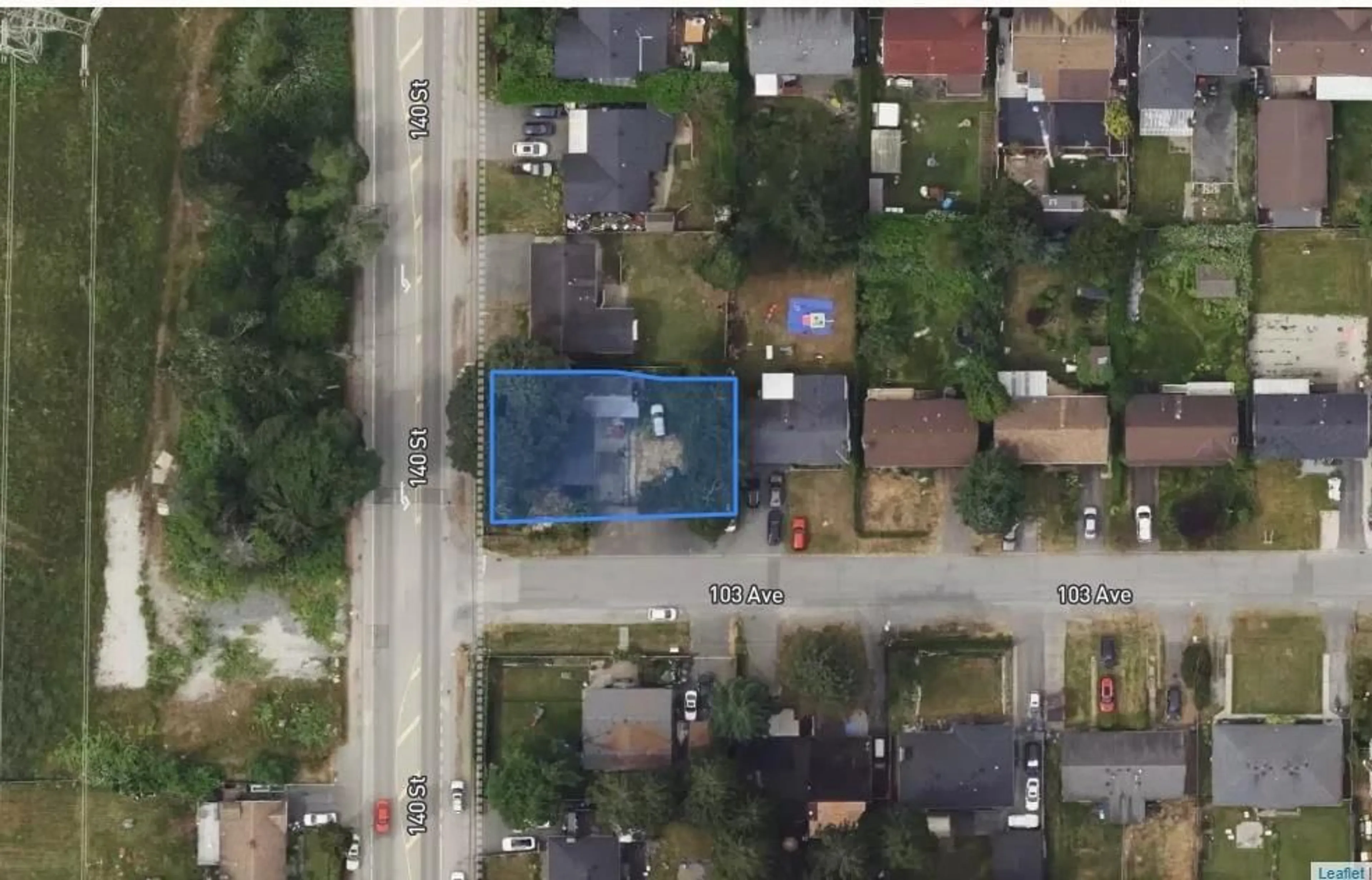 A pic from outside/outdoor area/front of a property/back of a property/a pic from drone, street for 10310 140 STREET, Surrey British Columbia V3T4X9