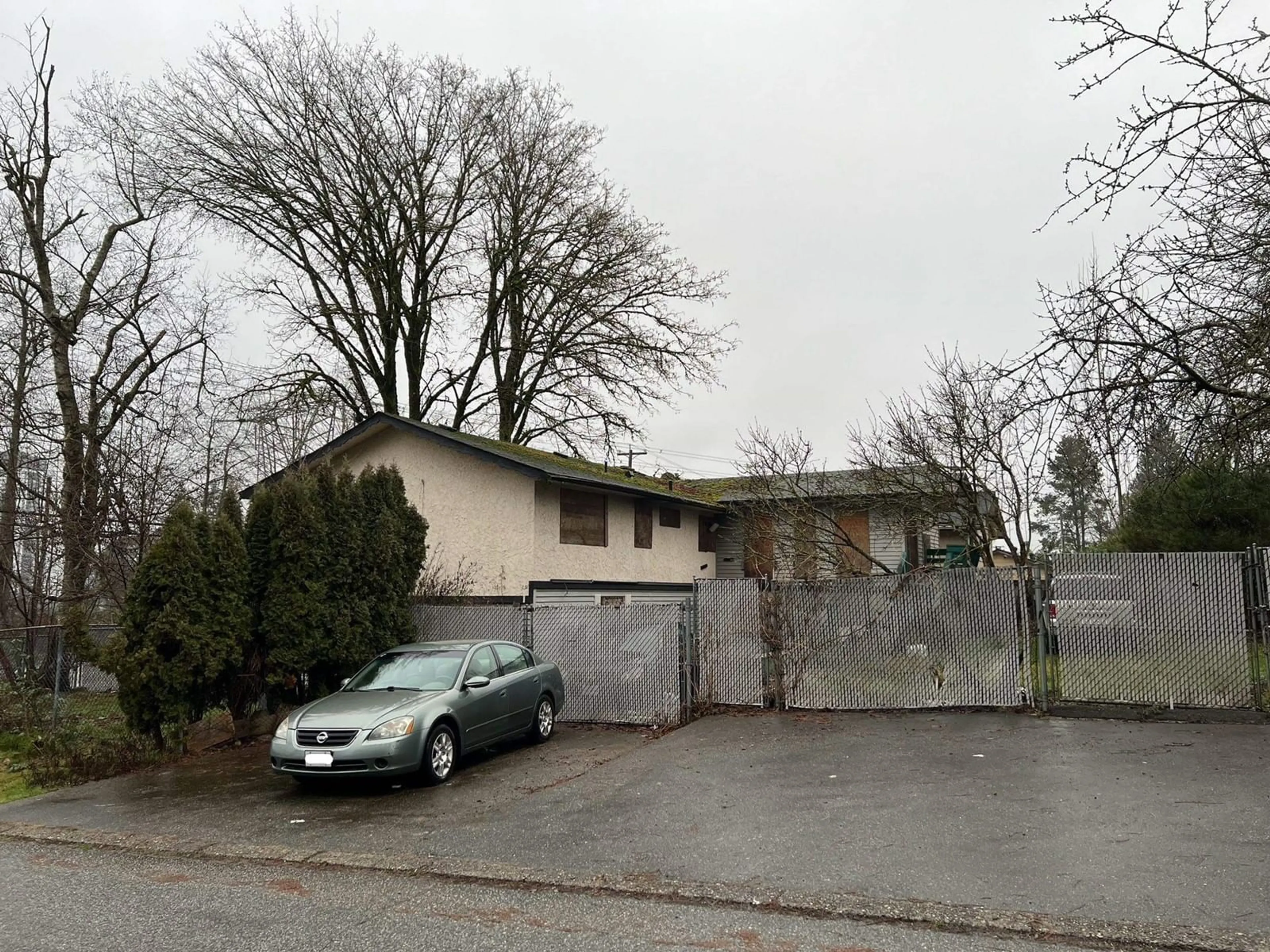 Unknown for 10310 140 STREET, Surrey British Columbia V3T4X9