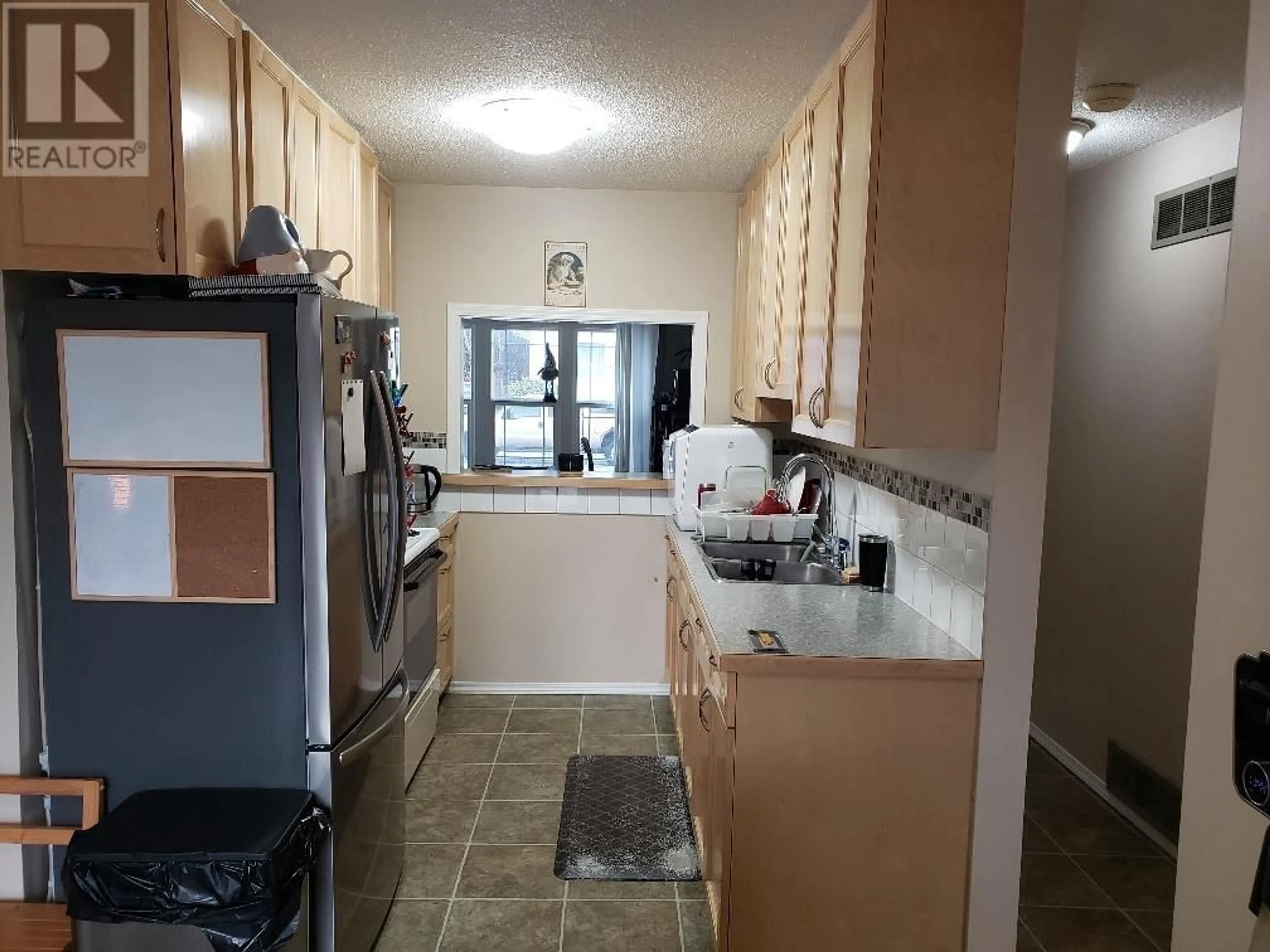 Standard kitchen, unknown for 4705 WEBER AVENUE, Terrace British Columbia V8G4E5