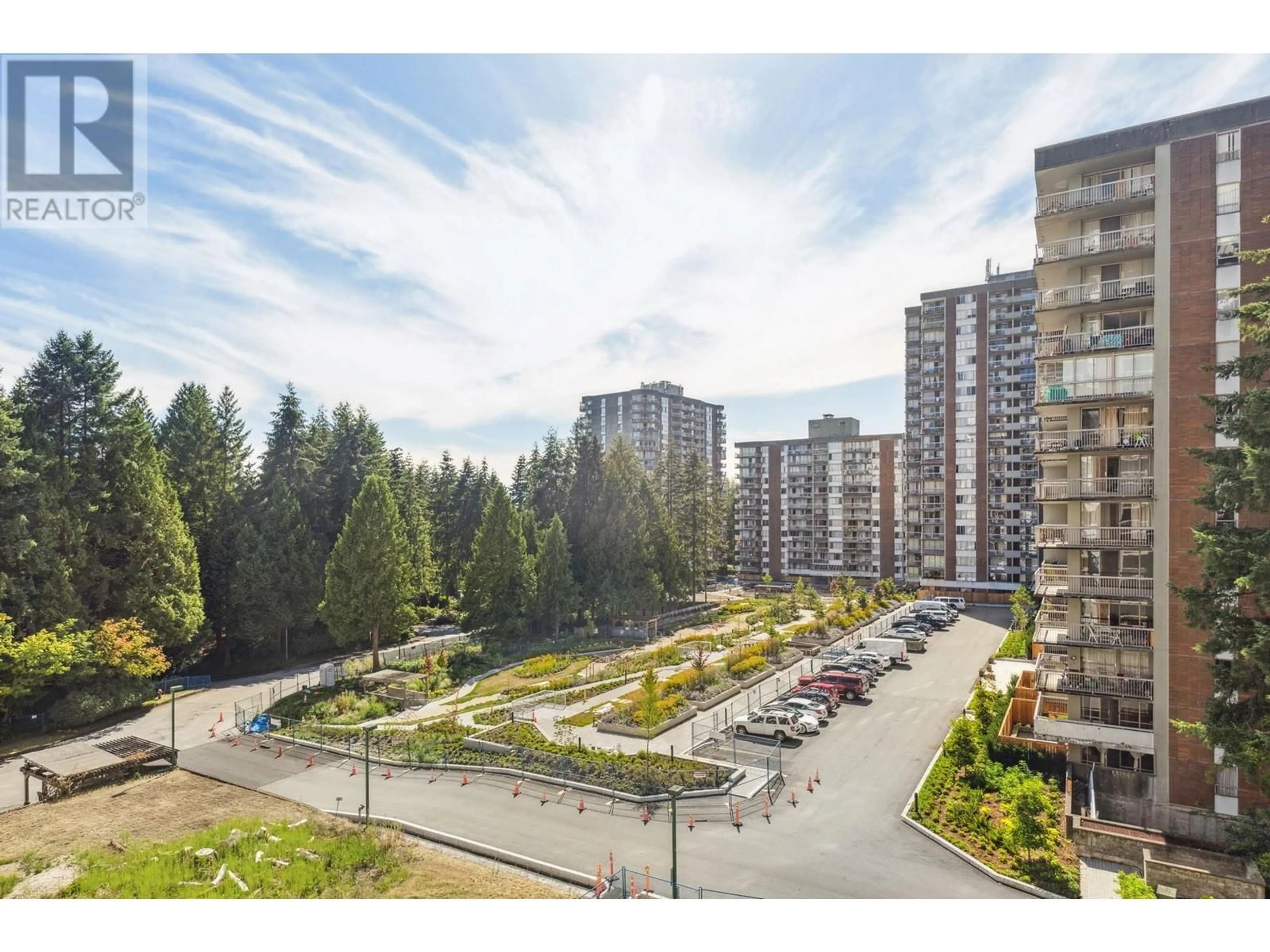 A pic from outside/outdoor area/front of a property/back of a property/a pic from drone, city buildings view from balcony for 602 2008 FULLERTON AVENUE, North Vancouver British Columbia V7P3G7