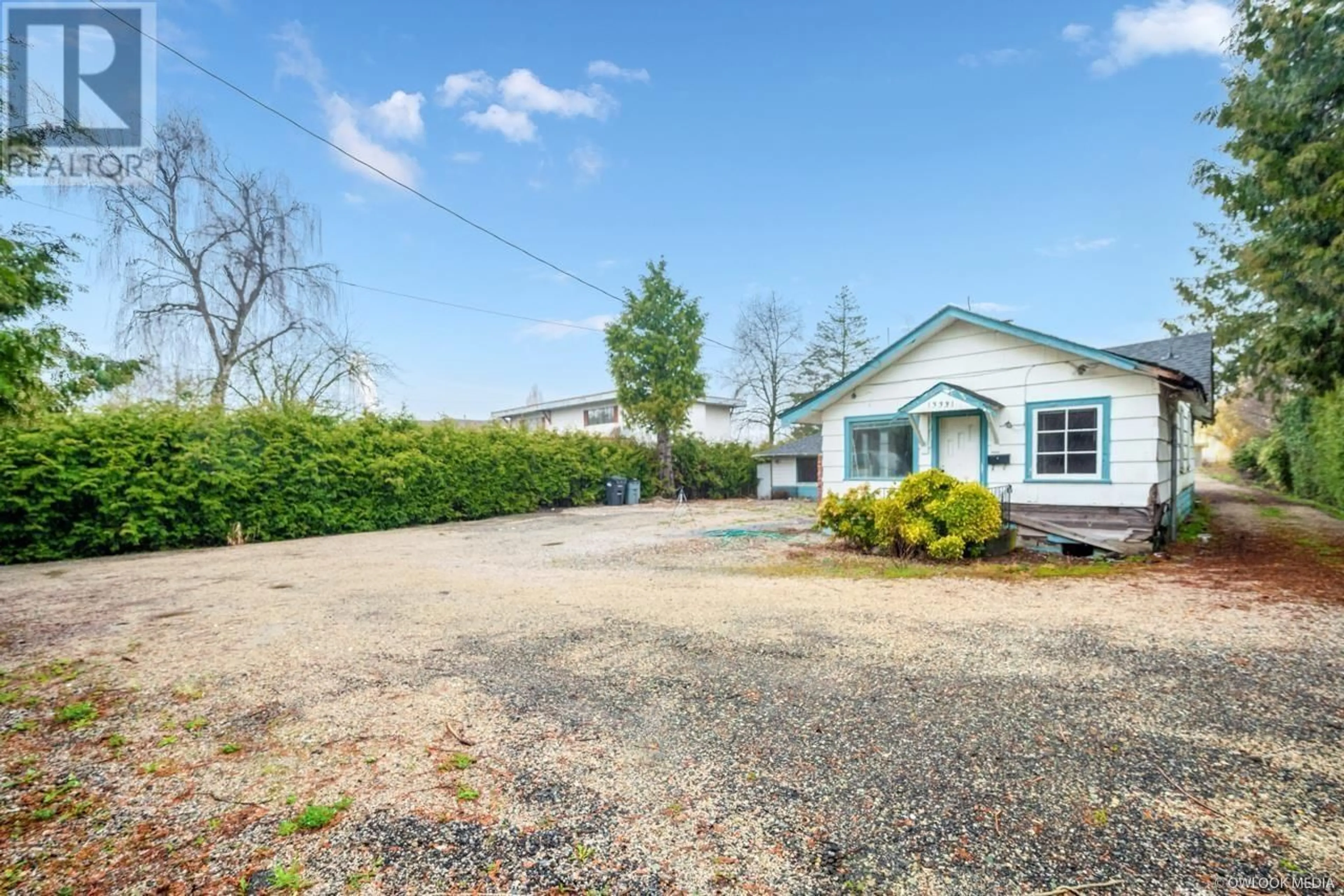 A pic from outside/outdoor area/front of a property/back of a property/a pic from drone, street for 13331 BLUNDELL ROAD, Richmond British Columbia V6W1B6