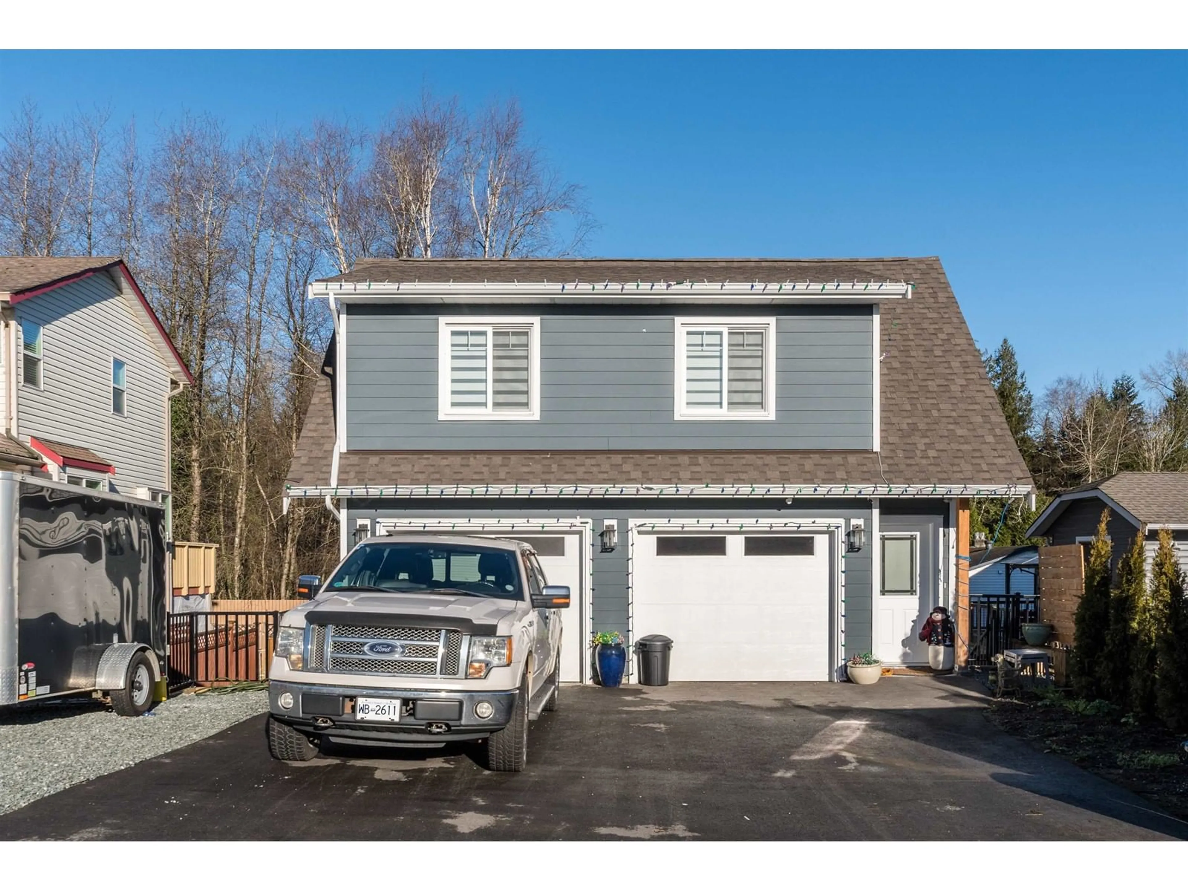 Indoor garage for 7707 PINTAIL STREET, Mission British Columbia V2V6H3