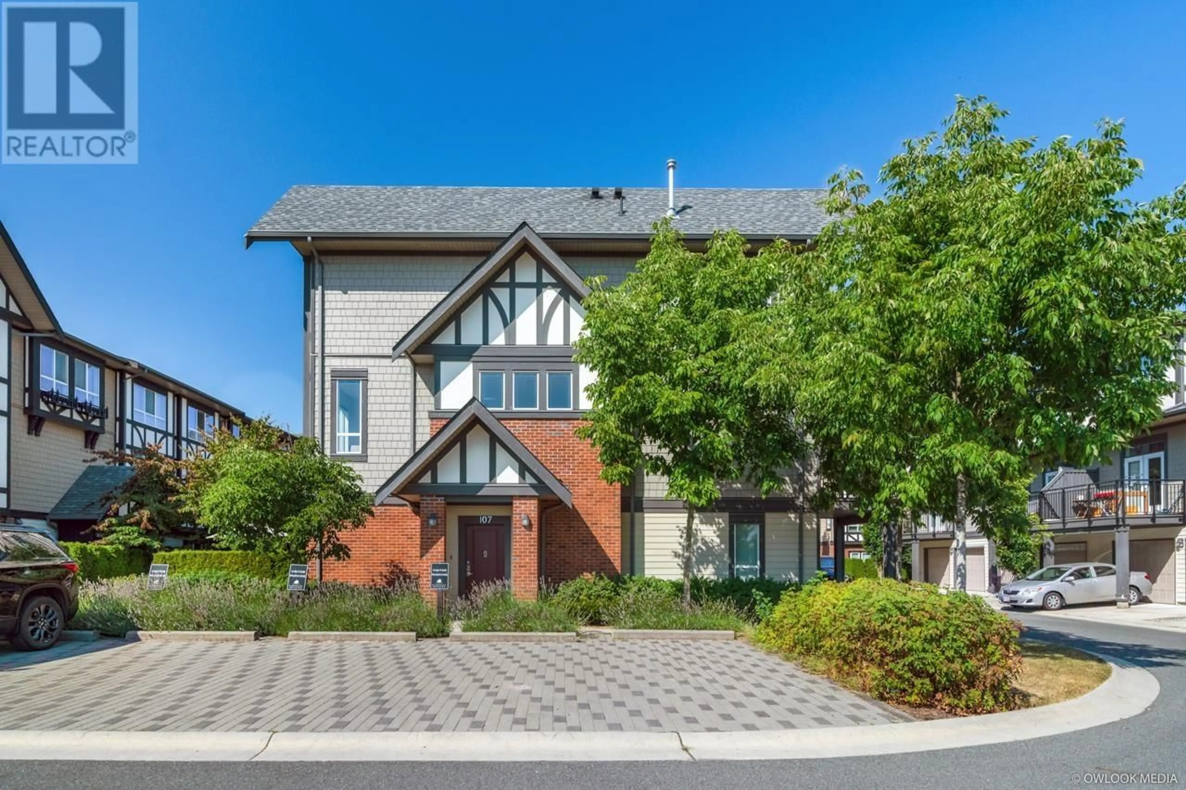 Home with brick exterior material, street for 107 10388 NO. 2 ROAD, Richmond British Columbia V7E0B9