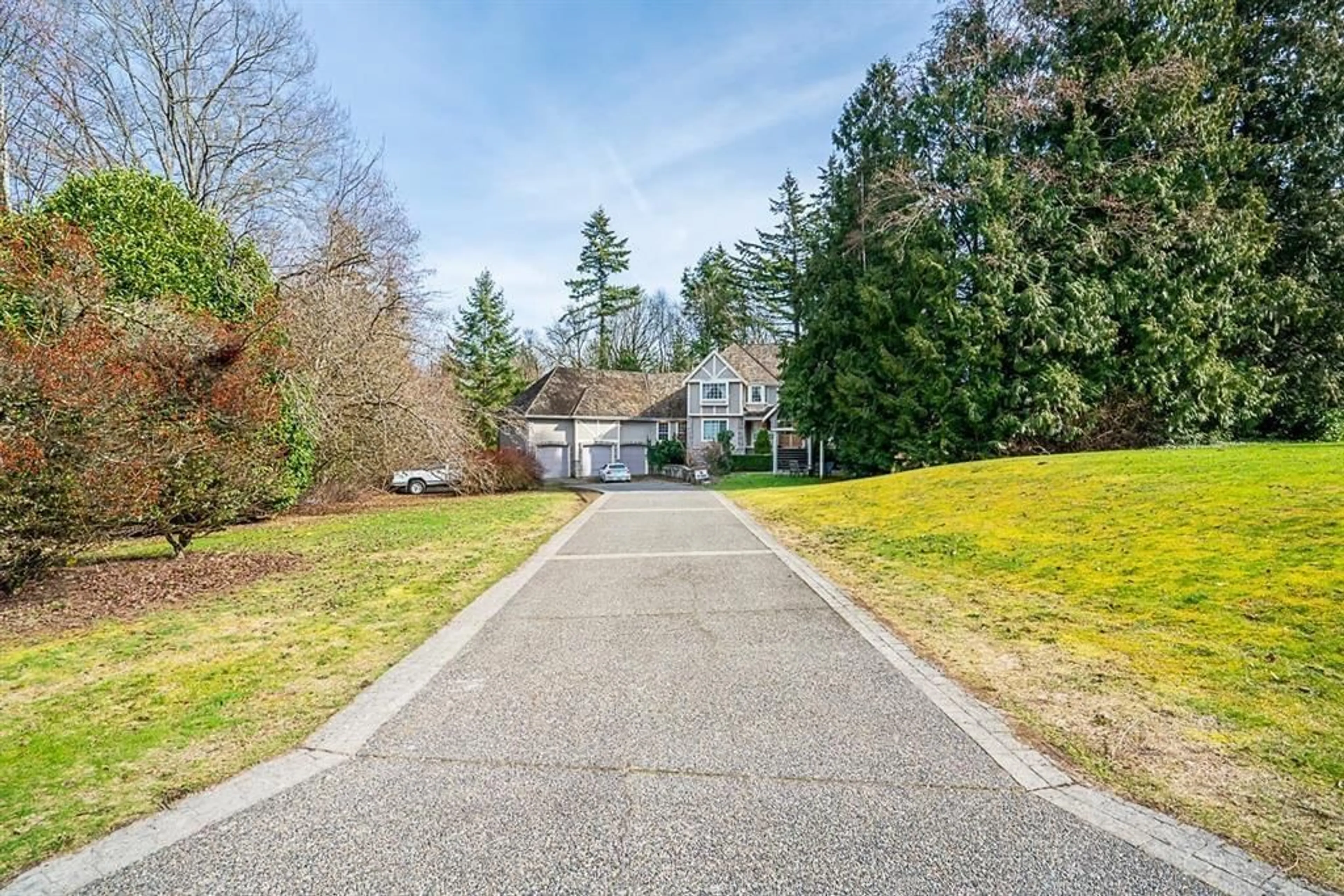 A pic from outside/outdoor area/front of a property/back of a property/a pic from drone, street for 17588 28, Surrey British Columbia V3Z0E7