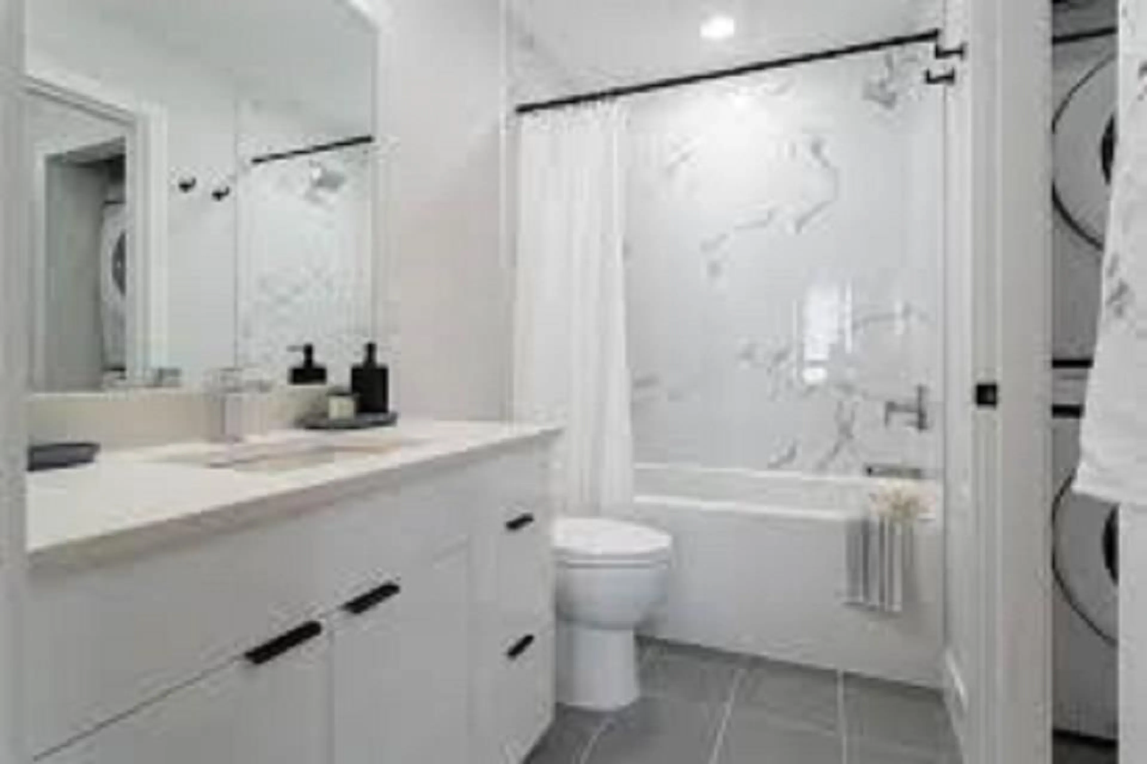 Standard bathroom, ceramic/tile floor for 107 13458 95 AVENUE, Surrey British Columbia V3P1P5