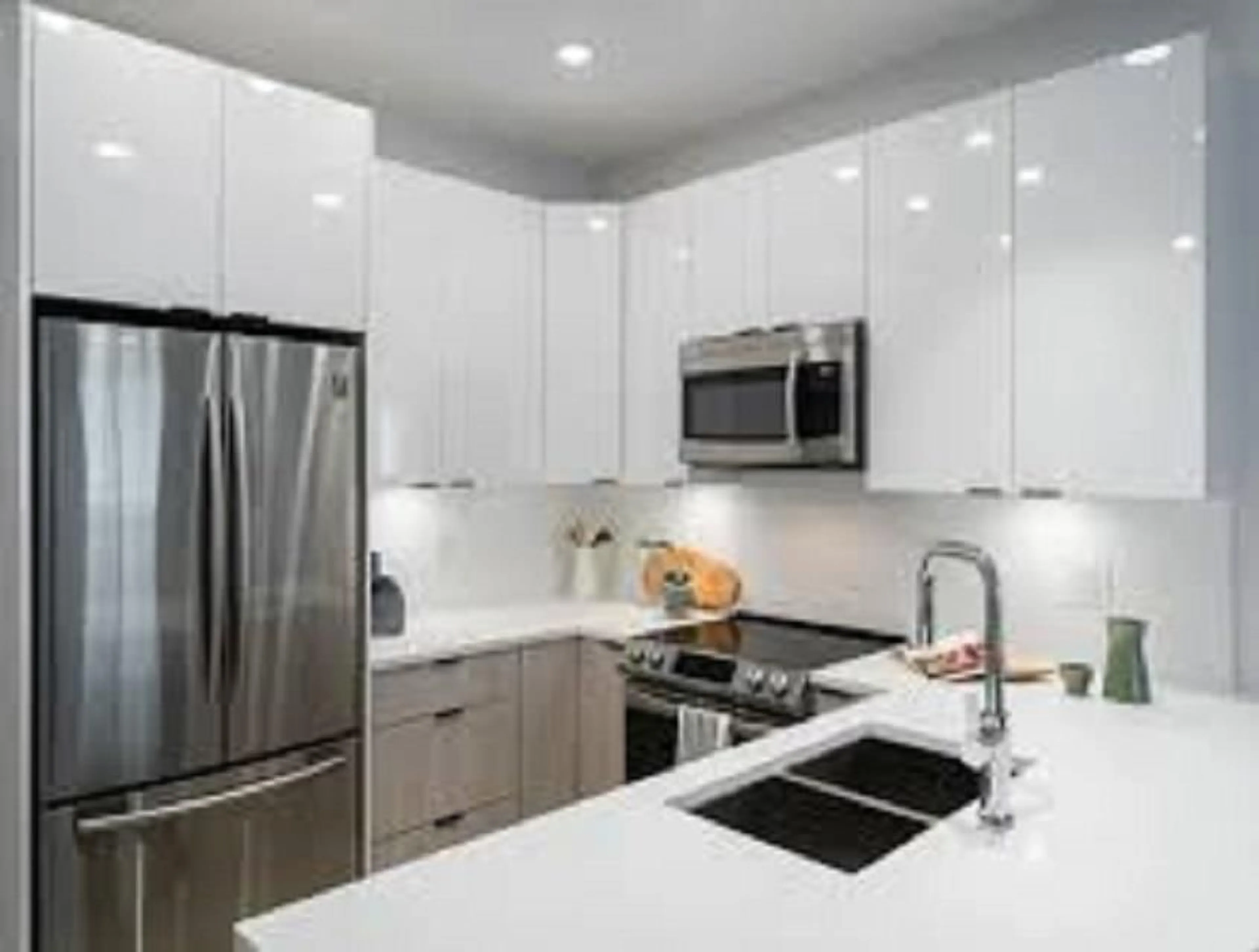 Contemporary kitchen, ceramic/tile floor for 107 13458 95 AVENUE, Surrey British Columbia V3P1P5