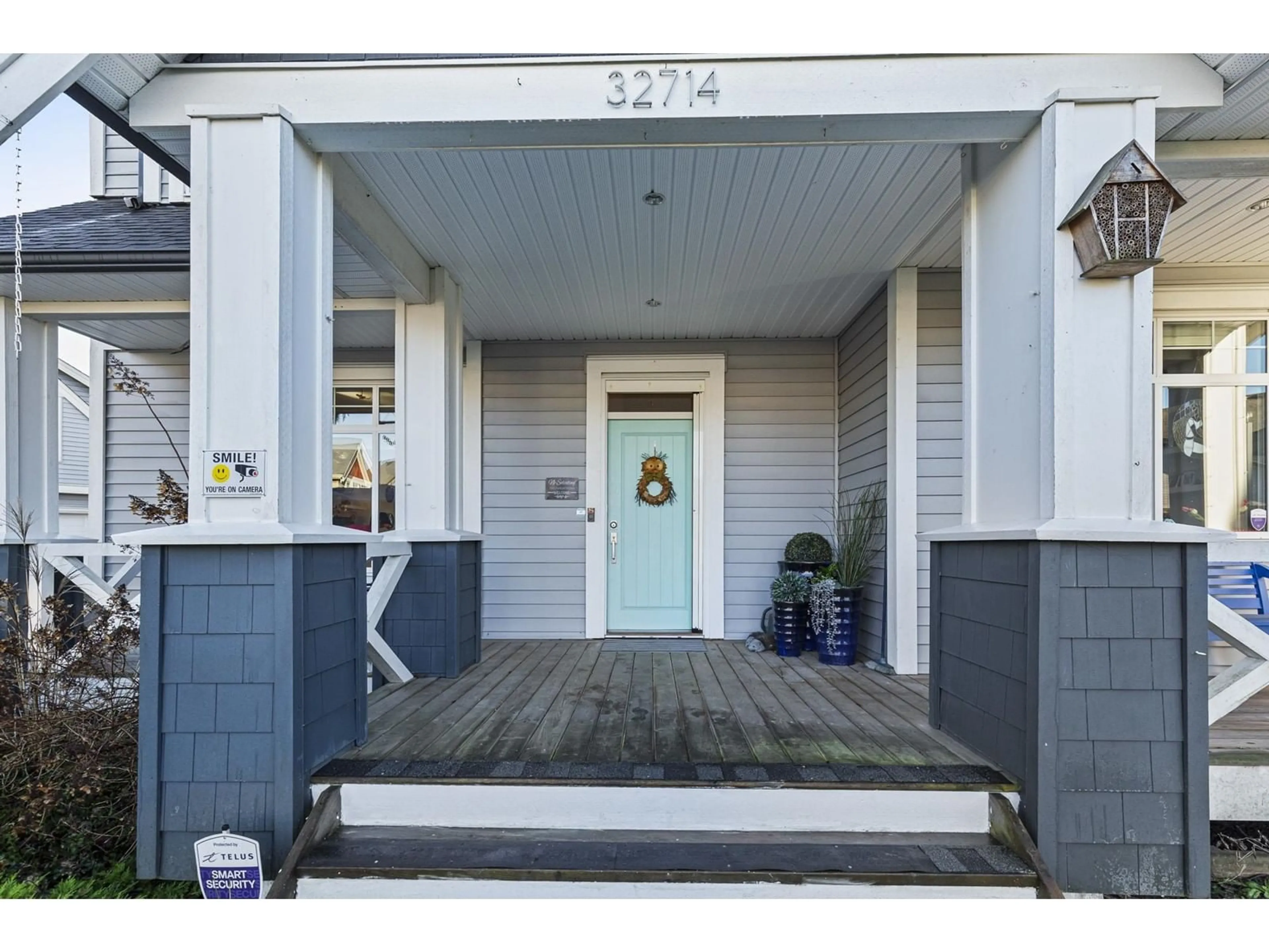 Indoor entryway for 32714 APPLEBY, Mission British Columbia V4S0A4