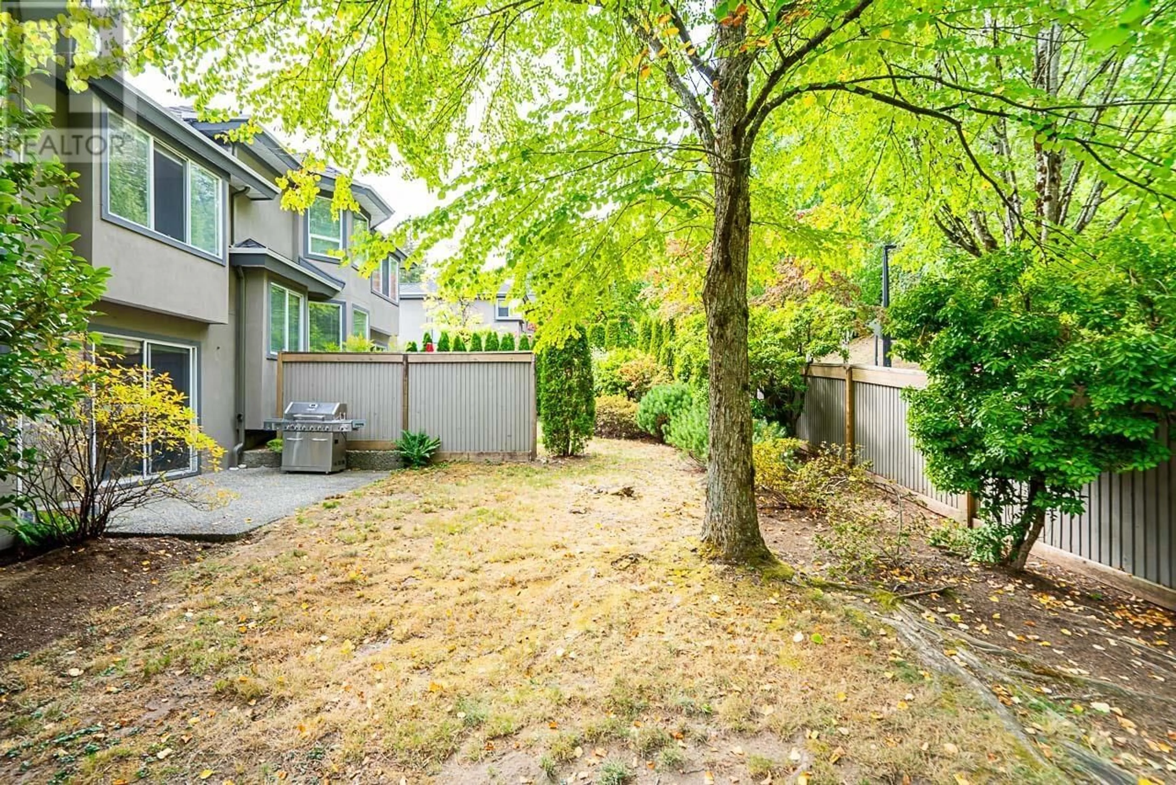 Patio, street for 10 2990 PANORAMA DRIVE, Coquitlam British Columbia V3E2W5