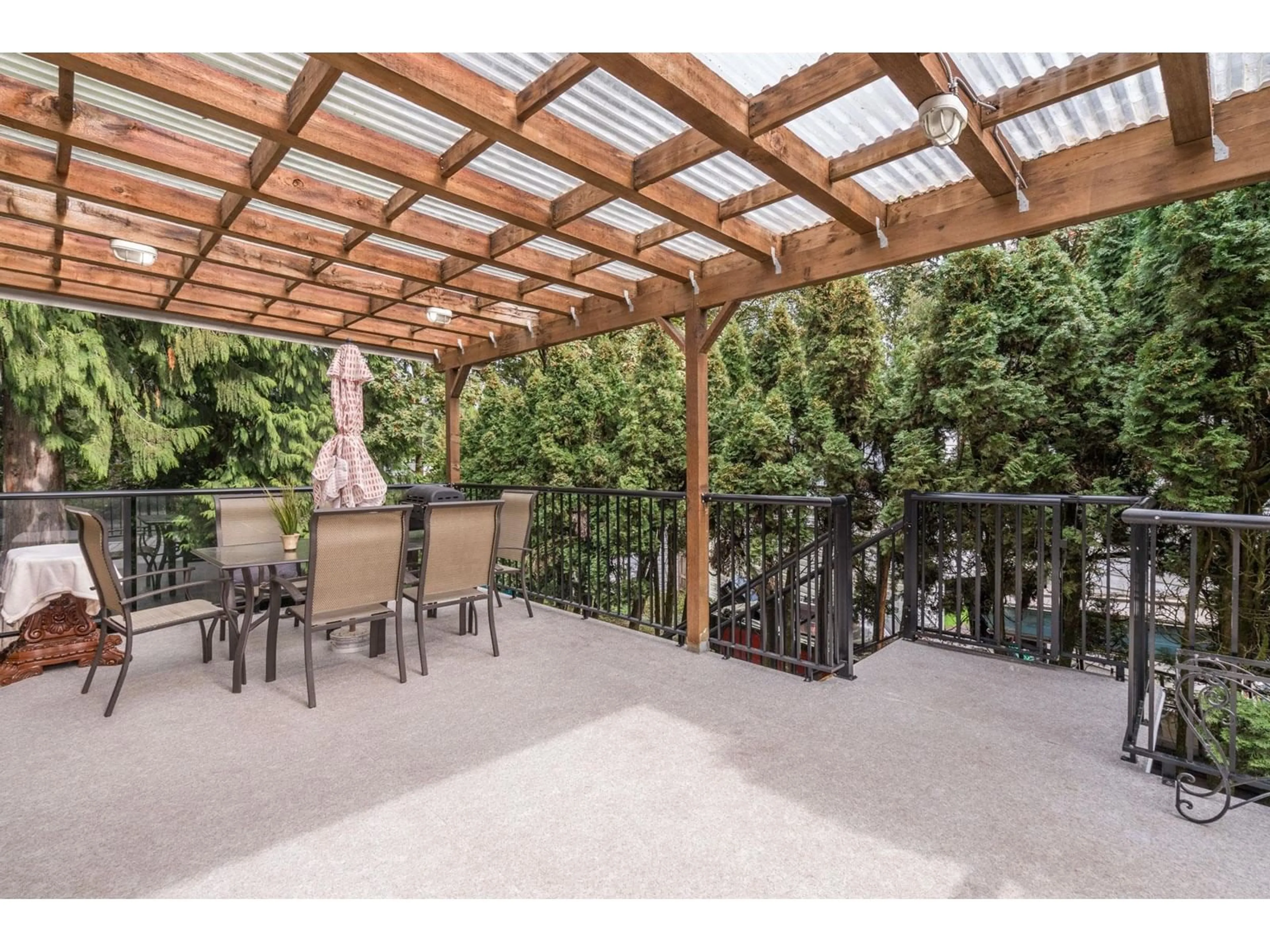 Patio, unknown for 2540 BIRCH STREET, Abbotsford British Columbia V2S4H8