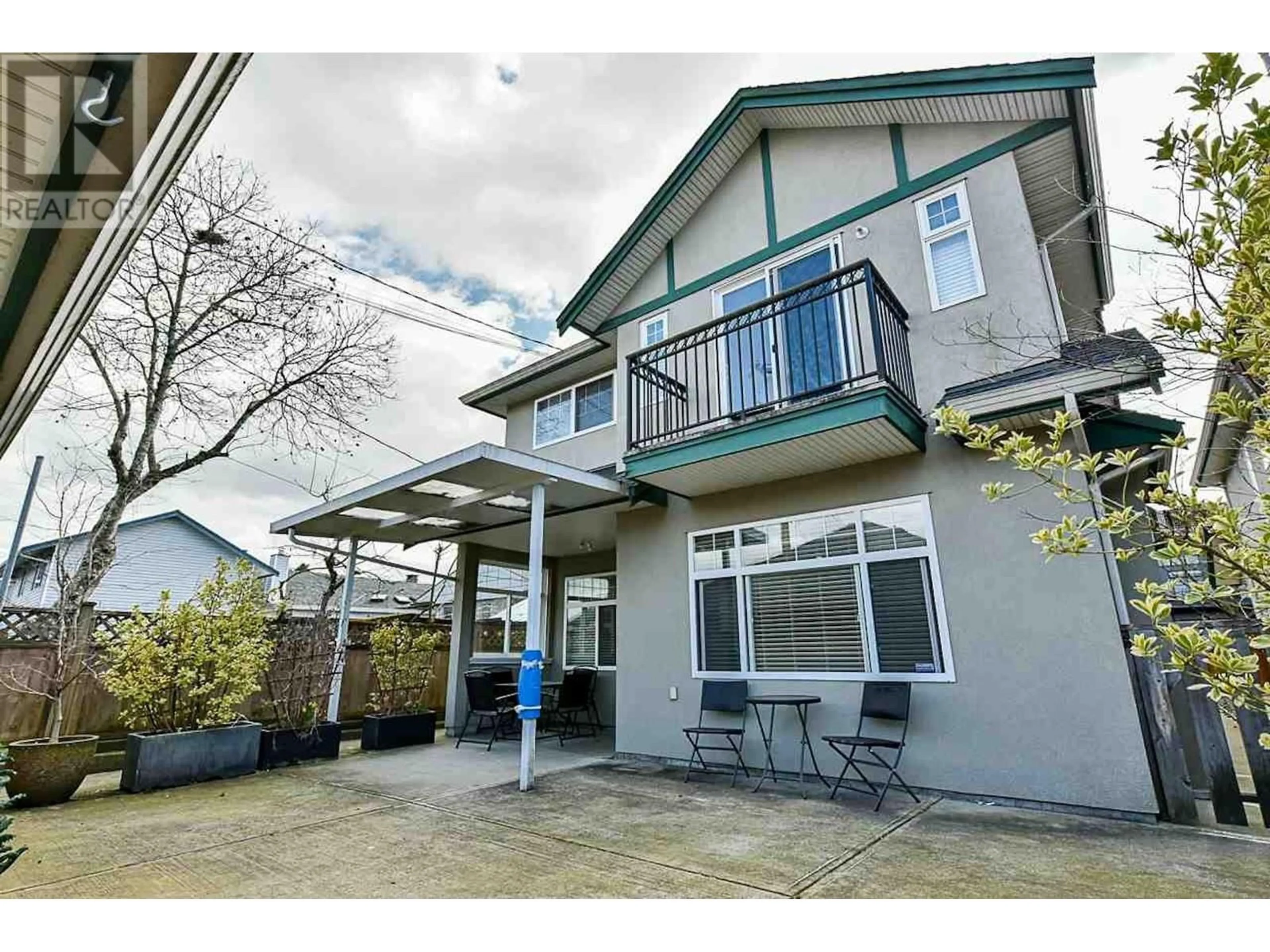 Patio, street for 4361 ALBERT STREET, Burnaby British Columbia V5C2E9