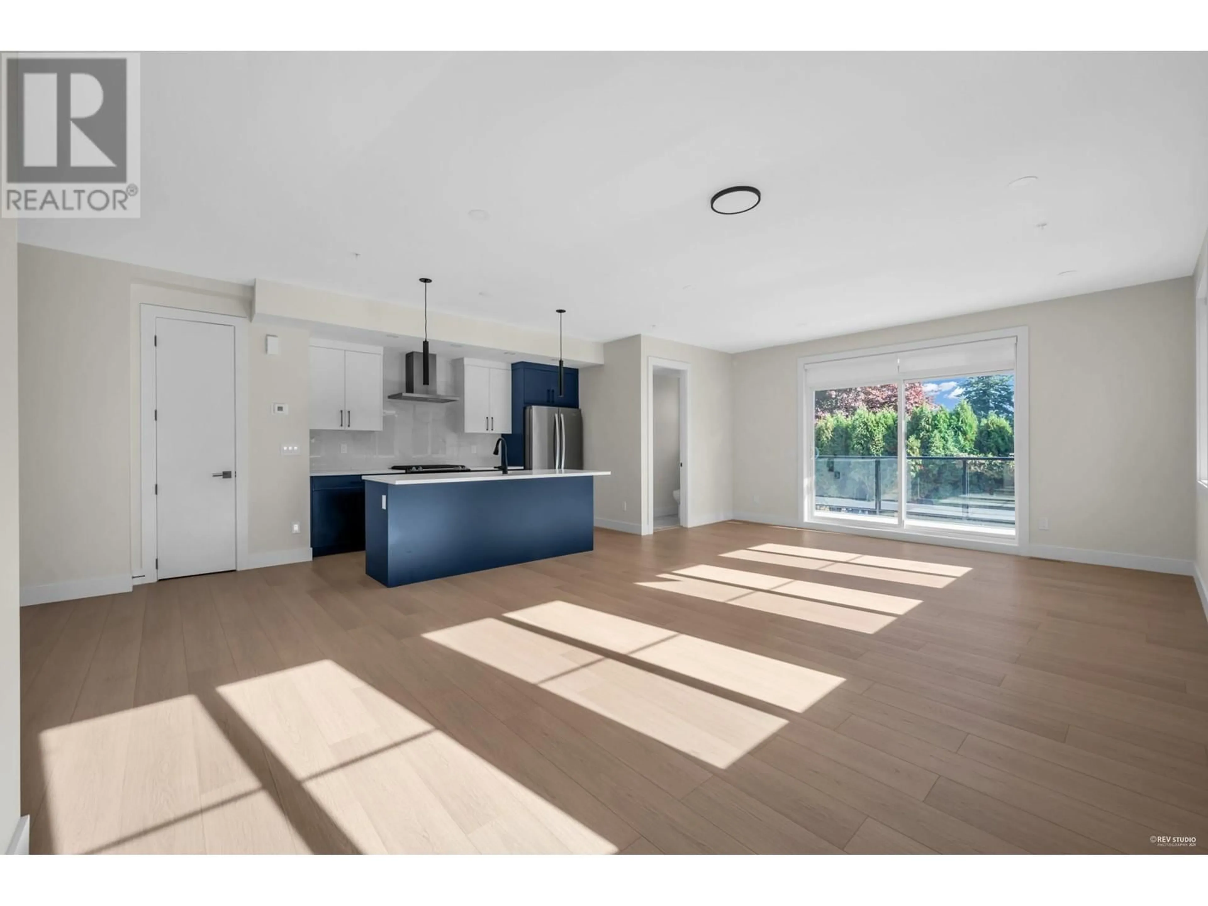 Open concept kitchen, unknown for 4 - 11384 207 STREET, Maple Ridge British Columbia V2X1W6