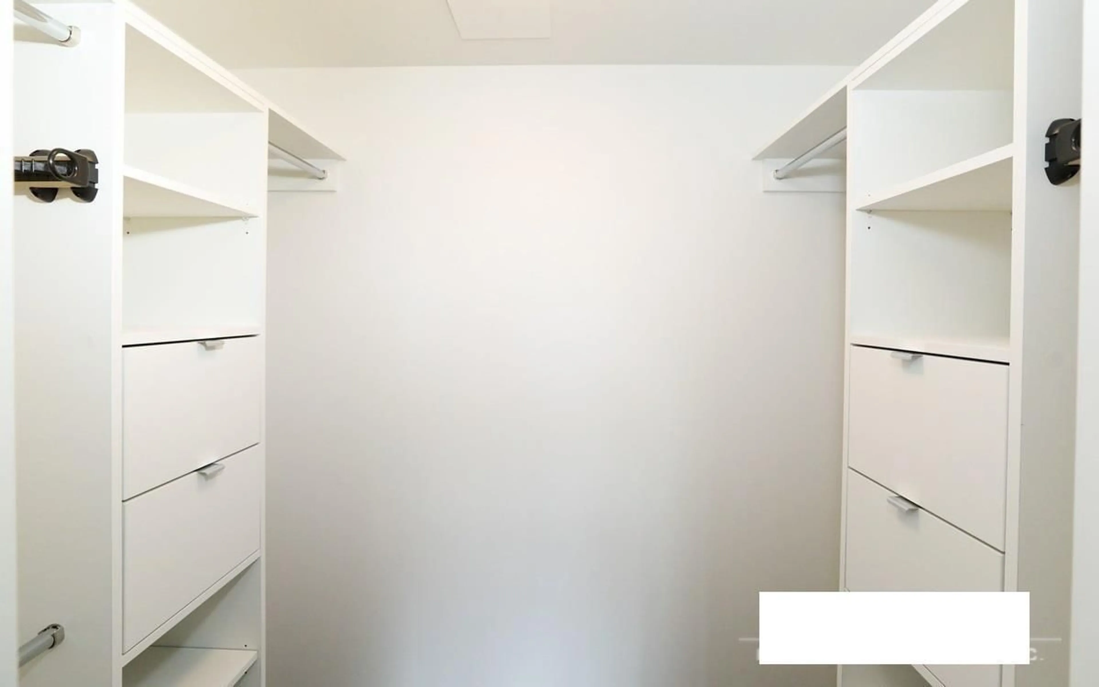 Storage room or clothes room or walk-in closet for 2311 13750 100 AVENUE, Surrey British Columbia V3T0L3