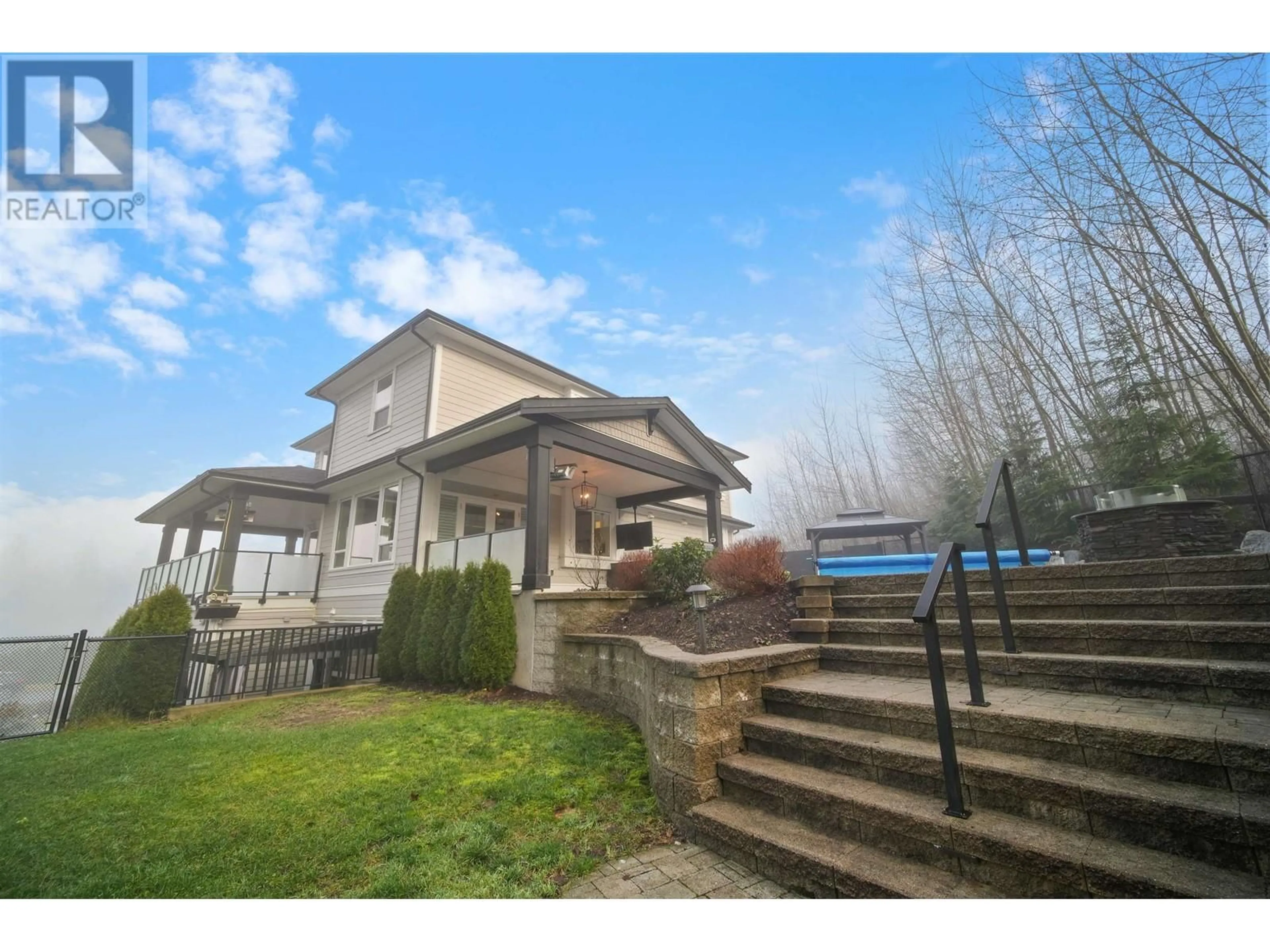 A pic from outside/outdoor area/front of a property/back of a property/a pic from drone, unknown for 25350 GODWIN DRIVE, Maple Ridge British Columbia V2W1G9