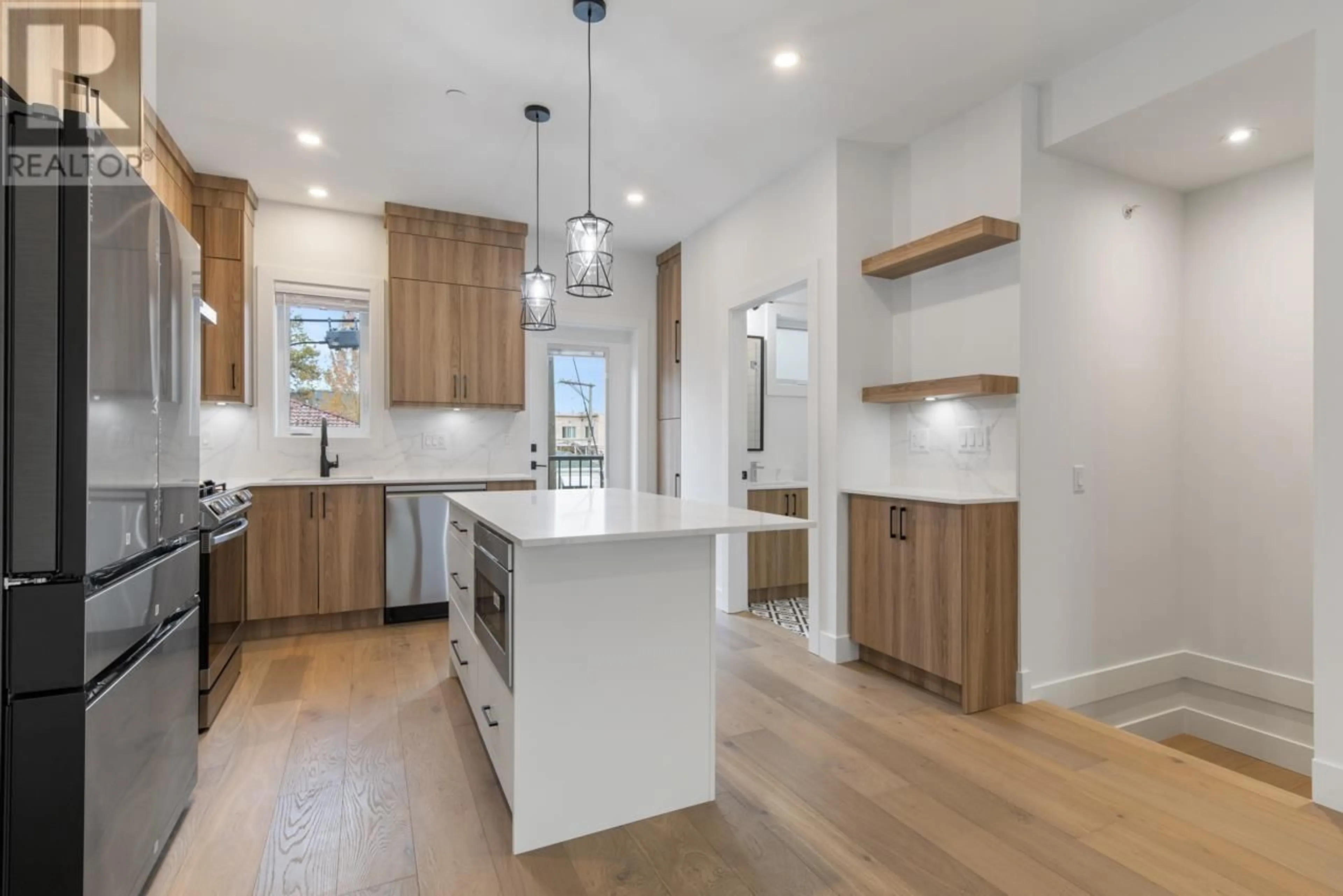 Open concept kitchen, unknown for 1369 E 24TH AVENUE, Vancouver British Columbia V5V2B6