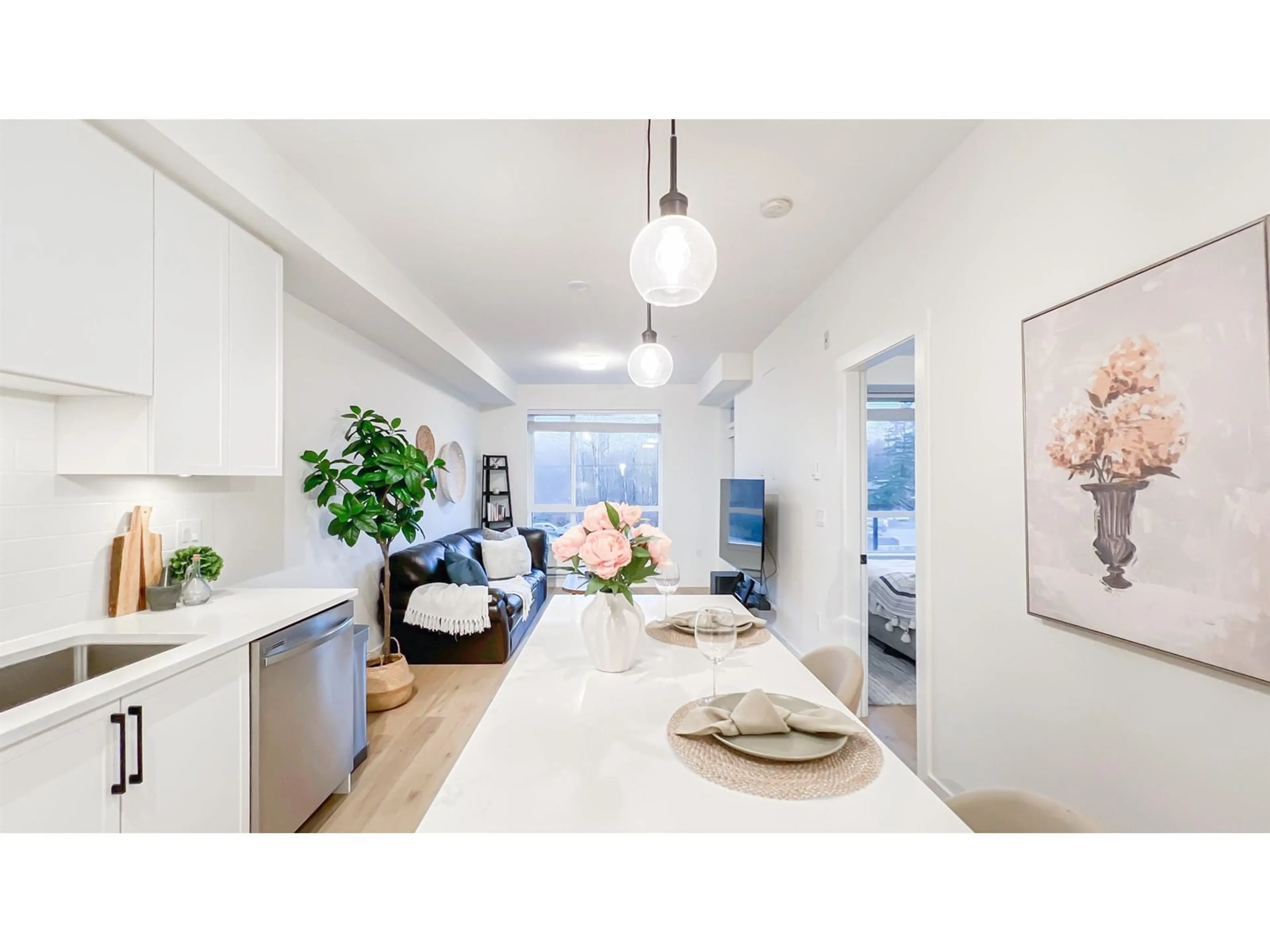 Open concept kitchen, unknown for 218 7506 199A STREET, Langley British Columbia V2Y3K9