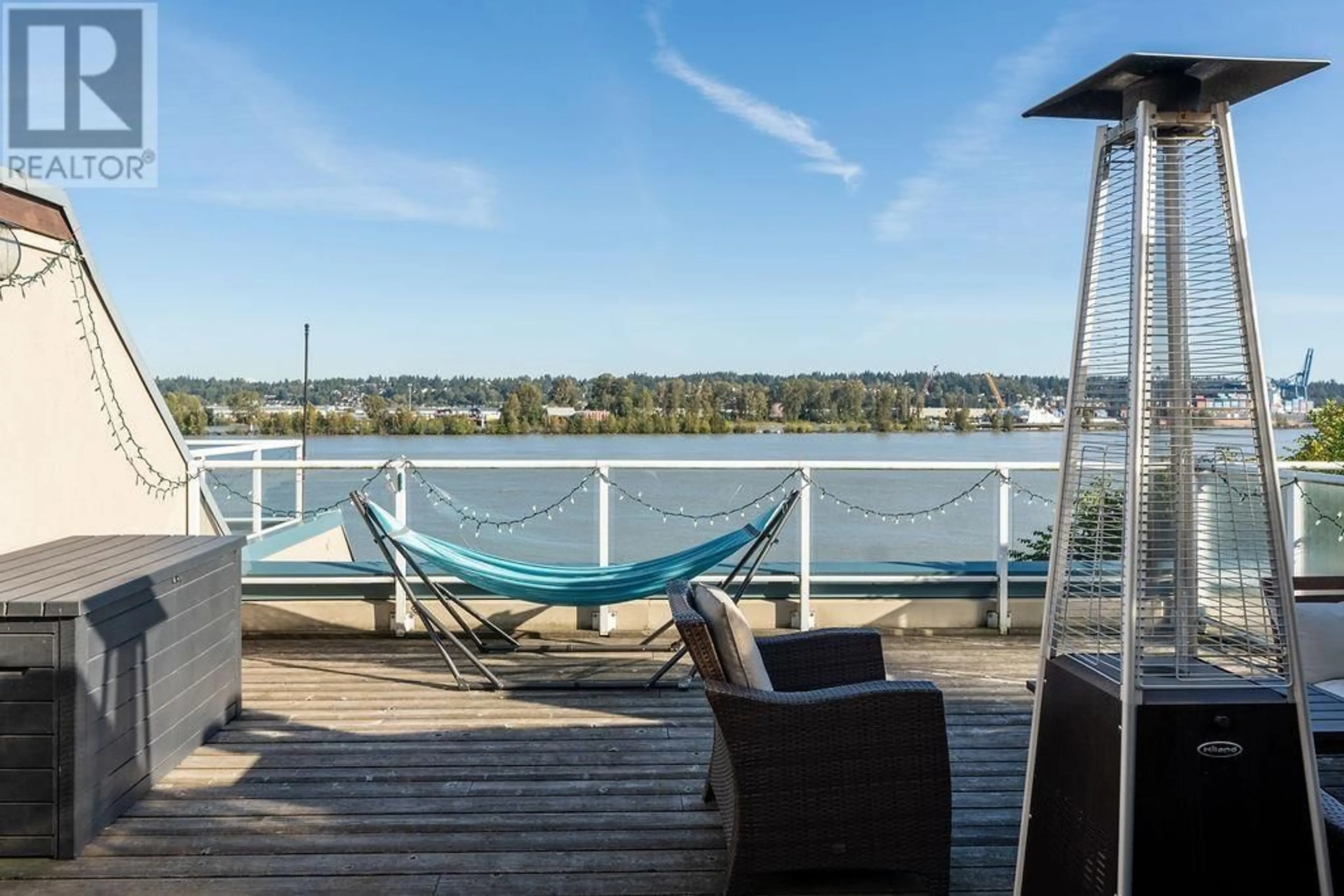 Balcony in the apartment, water/lake/river/ocean view for 404 3 K DE K COURT, New Westminster British Columbia V3M6B6